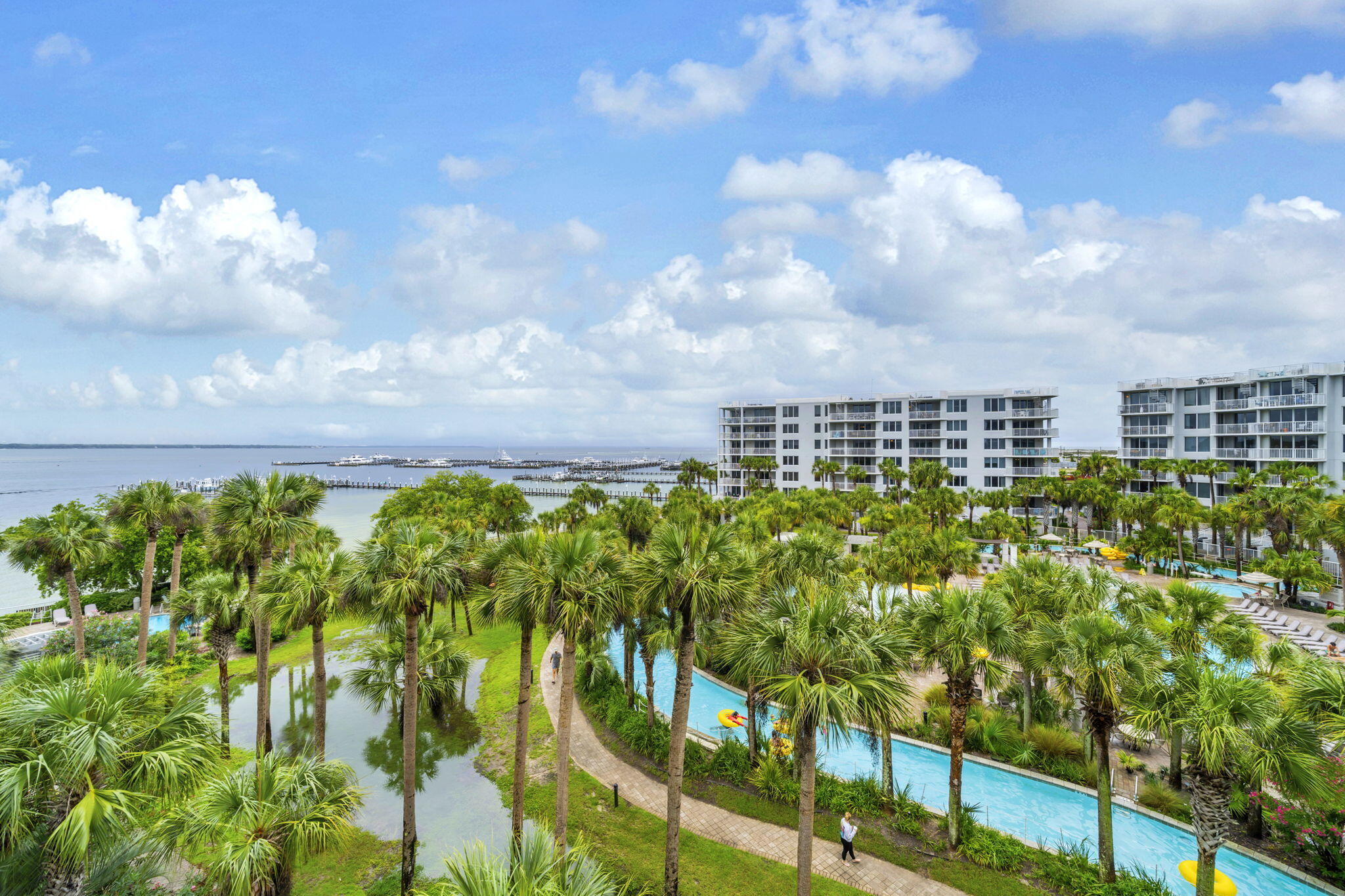 DESTIN WEST BEACH AND BAY RESORT - Residential