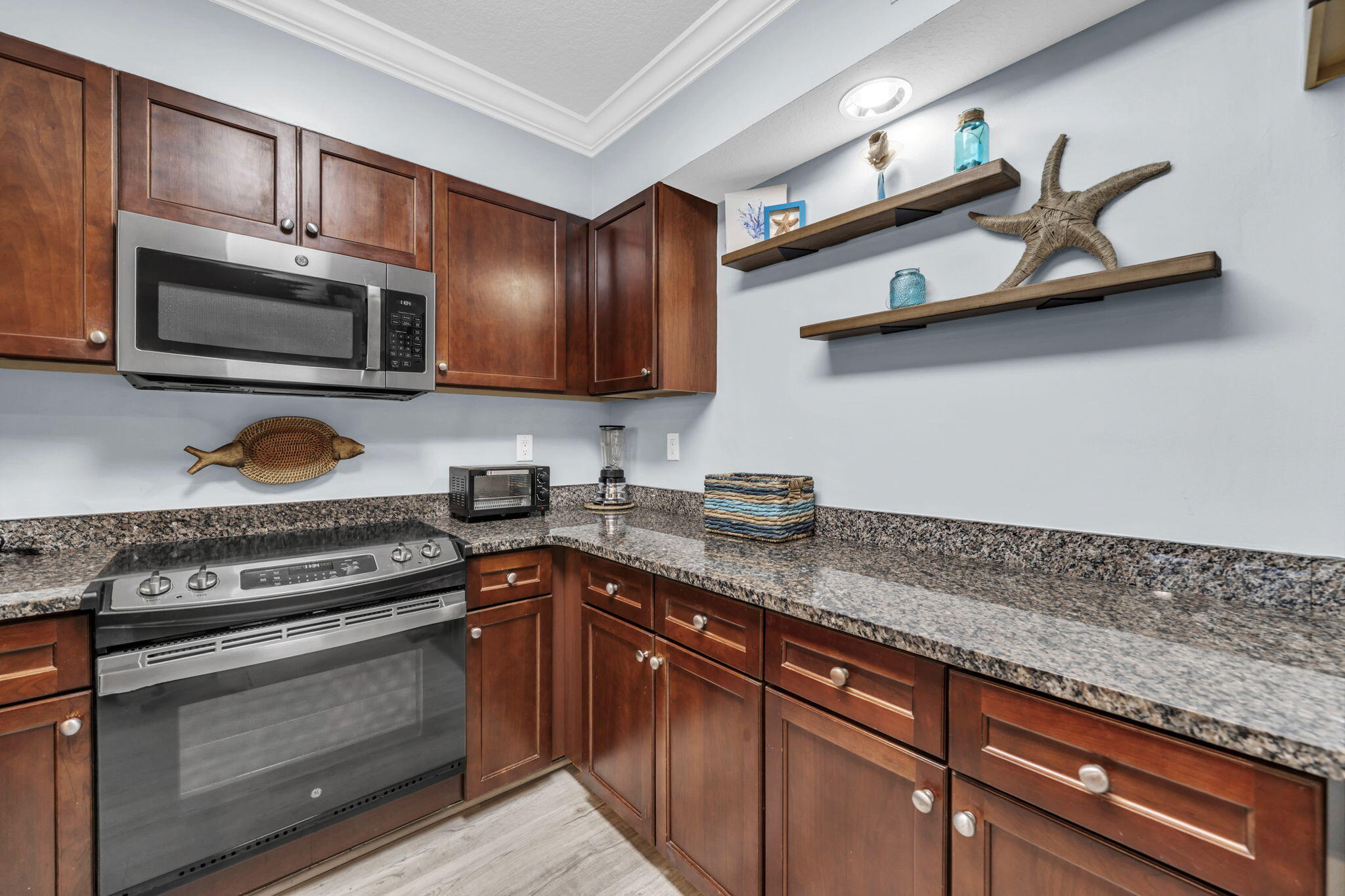 DESTIN WEST BEACH AND BAY RESORT - Residential