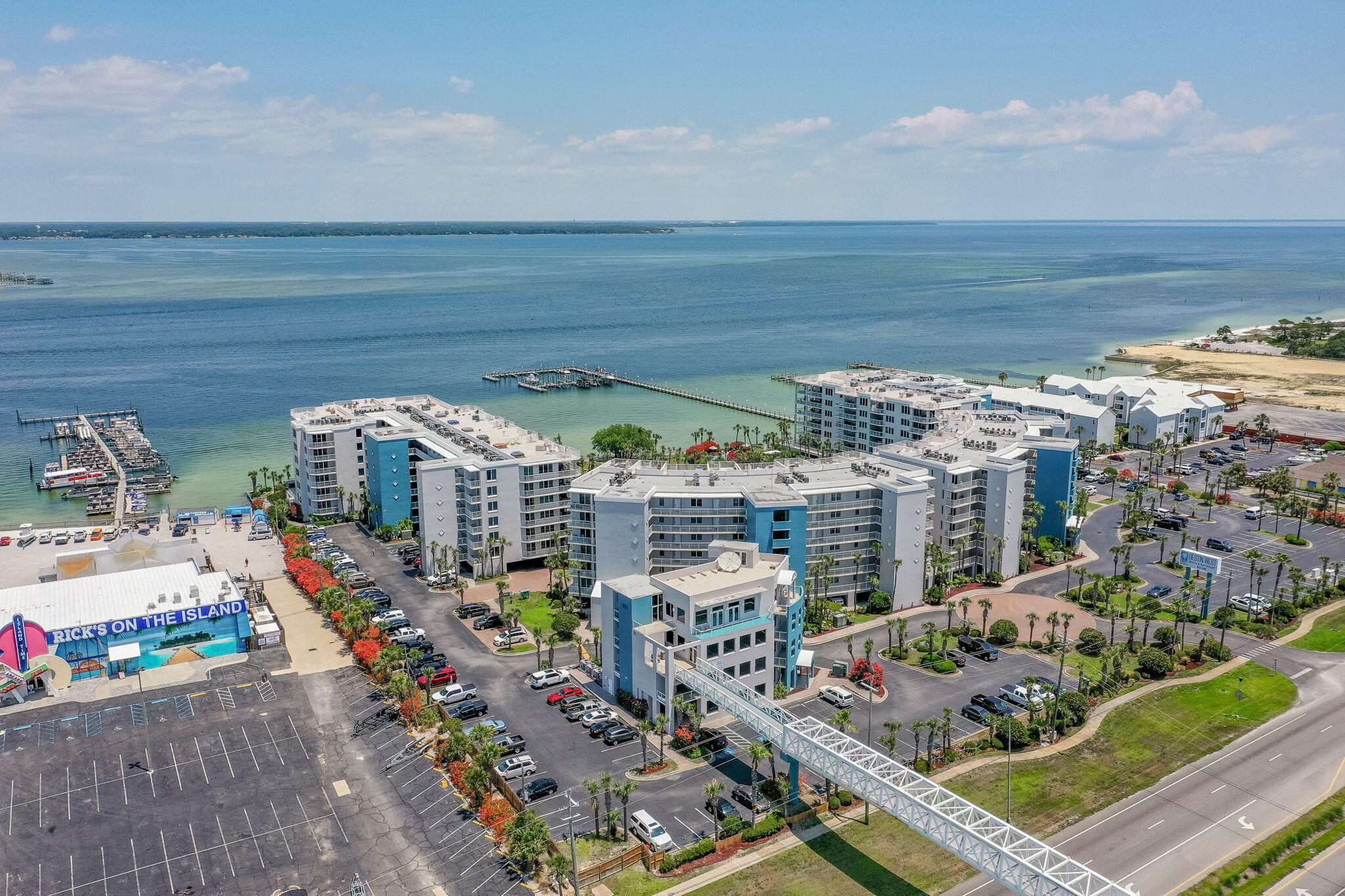 DESTIN WEST BEACH AND BAY RESORT - Residential