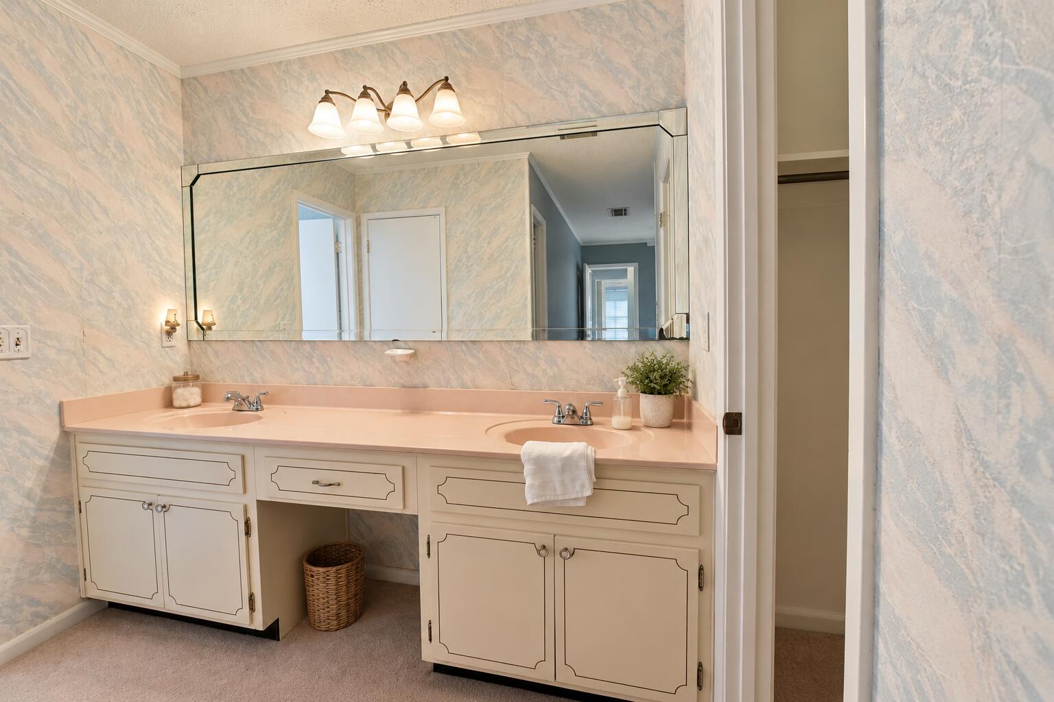 TANGLEWOOD 1ST ADDN - Residential