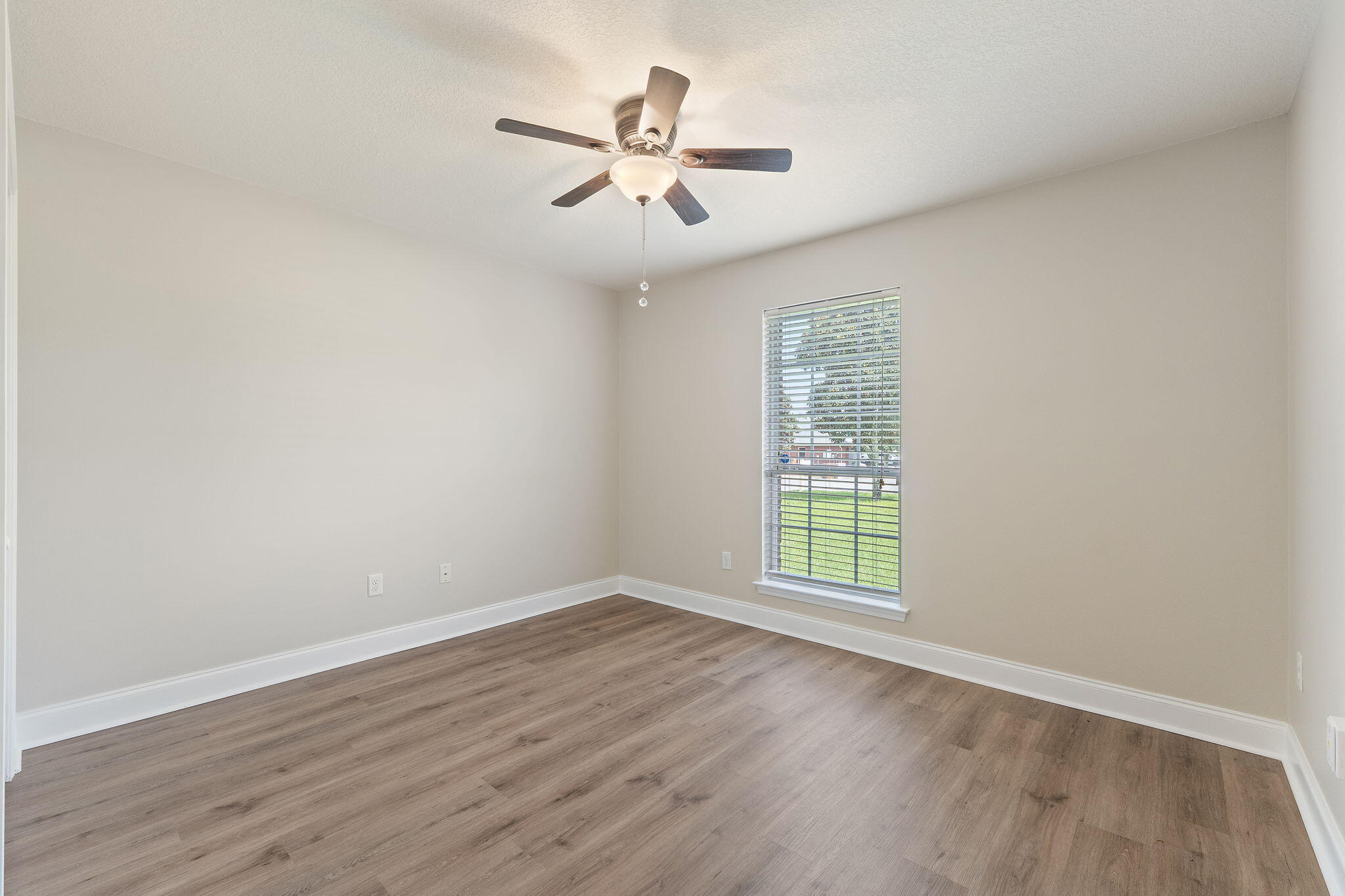 HARVELLS CROSSING - Residential