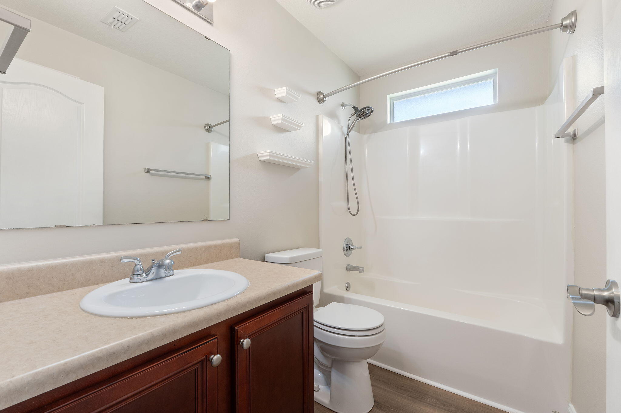 HARVELLS CROSSING - Residential