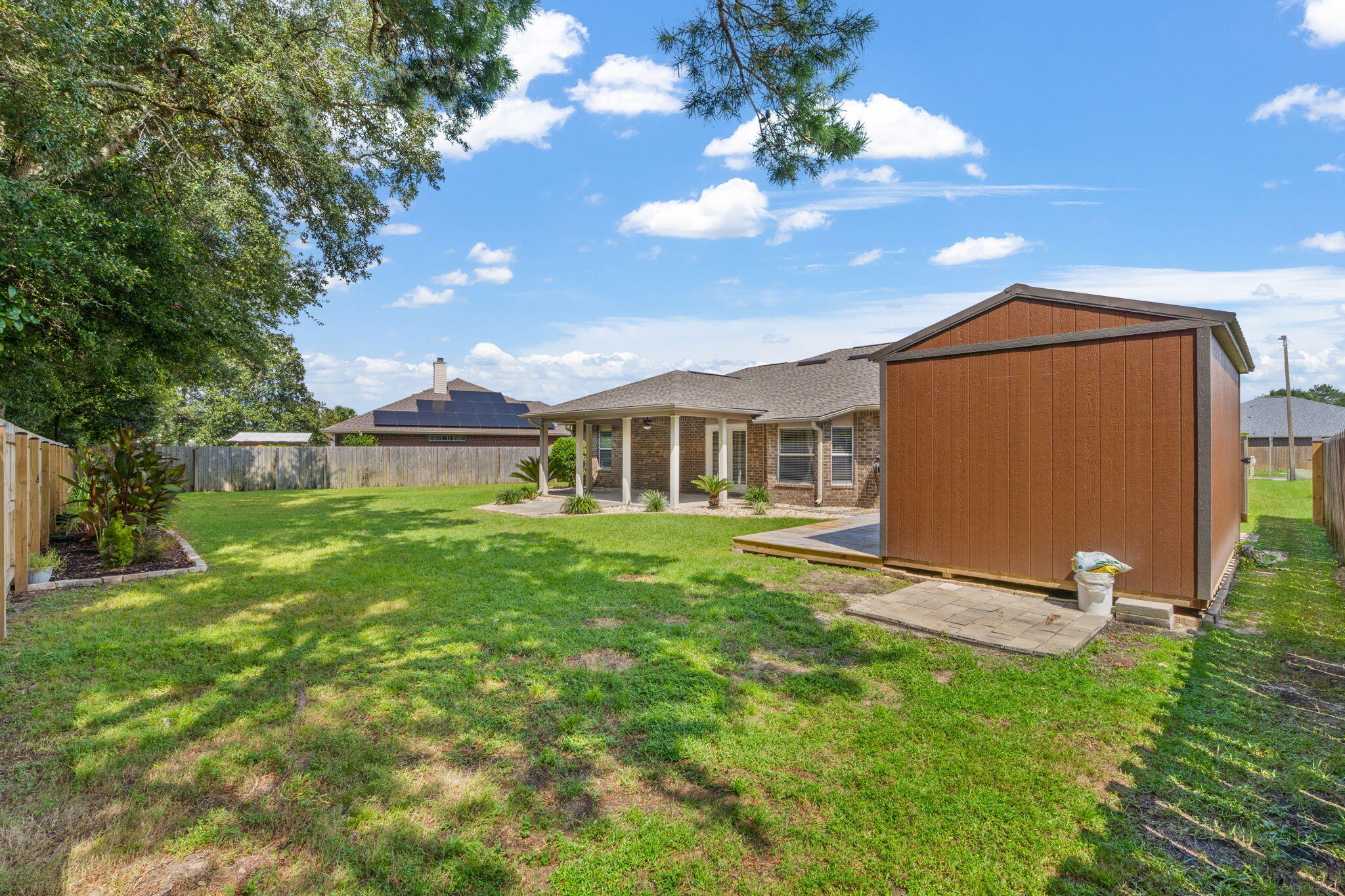 HARVELLS CROSSING - Residential
