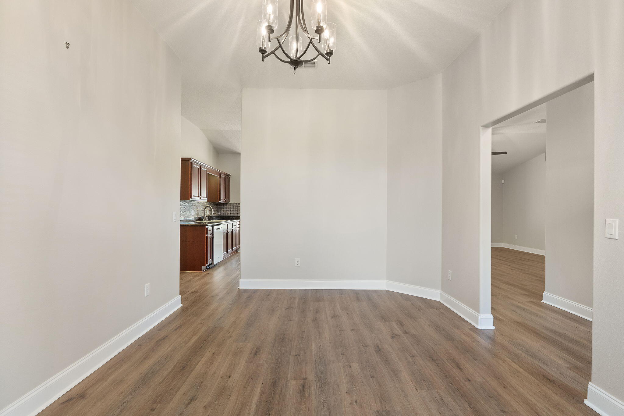 HARVELLS CROSSING - Residential