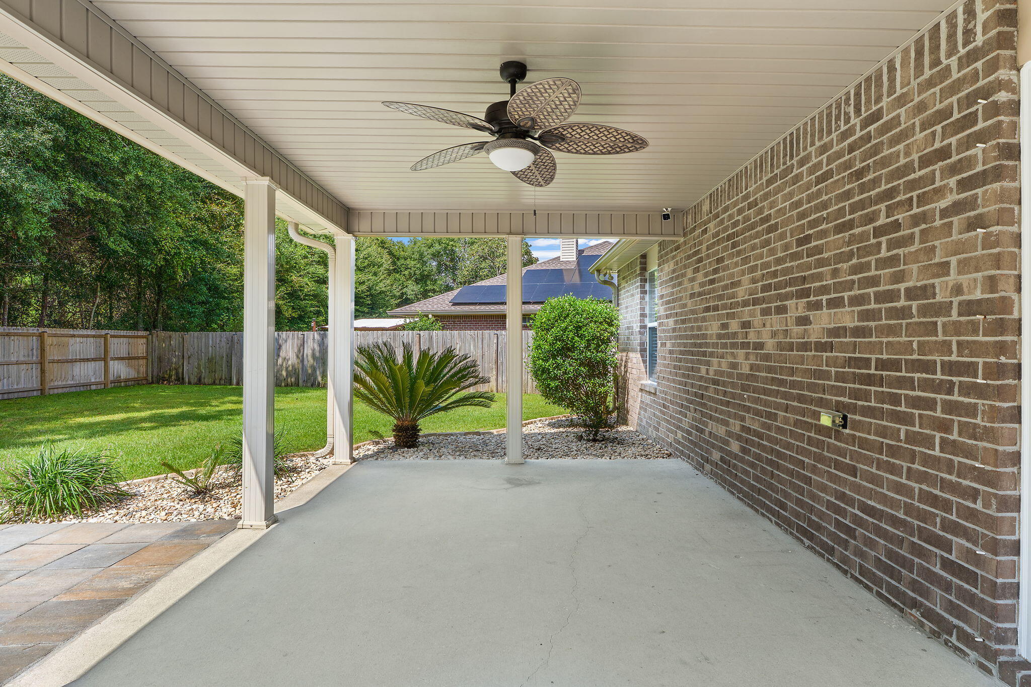 HARVELLS CROSSING - Residential