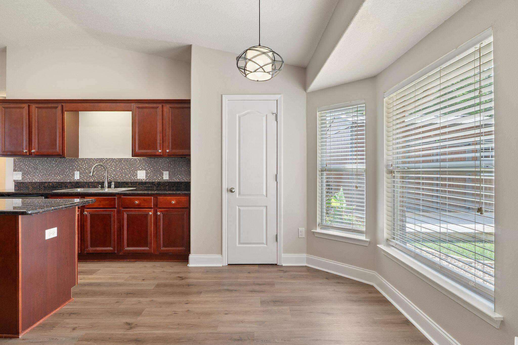 HARVELLS CROSSING - Residential
