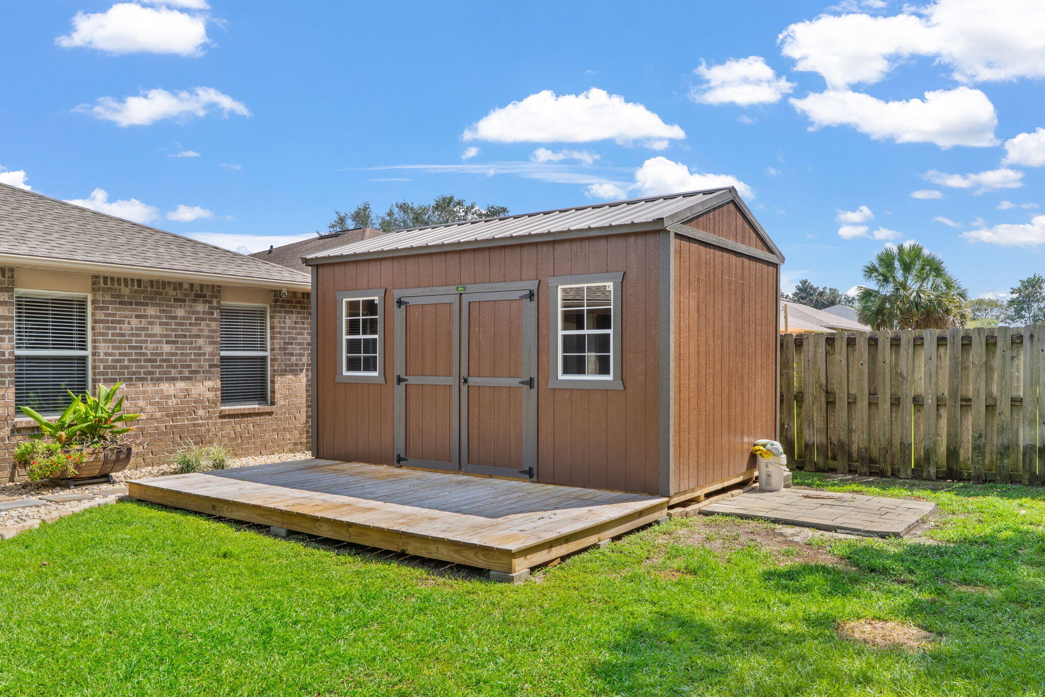HARVELLS CROSSING - Residential