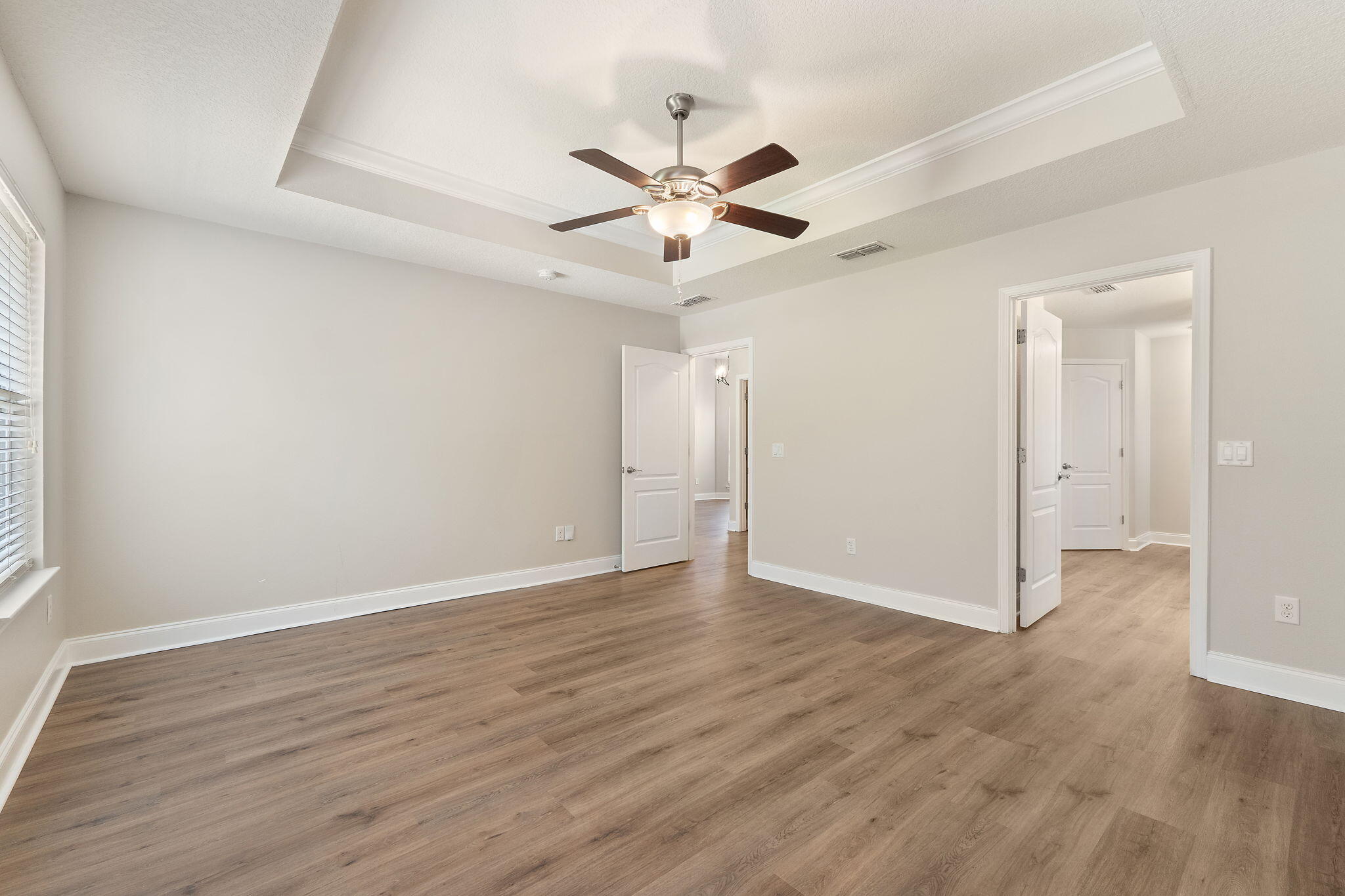 HARVELLS CROSSING - Residential