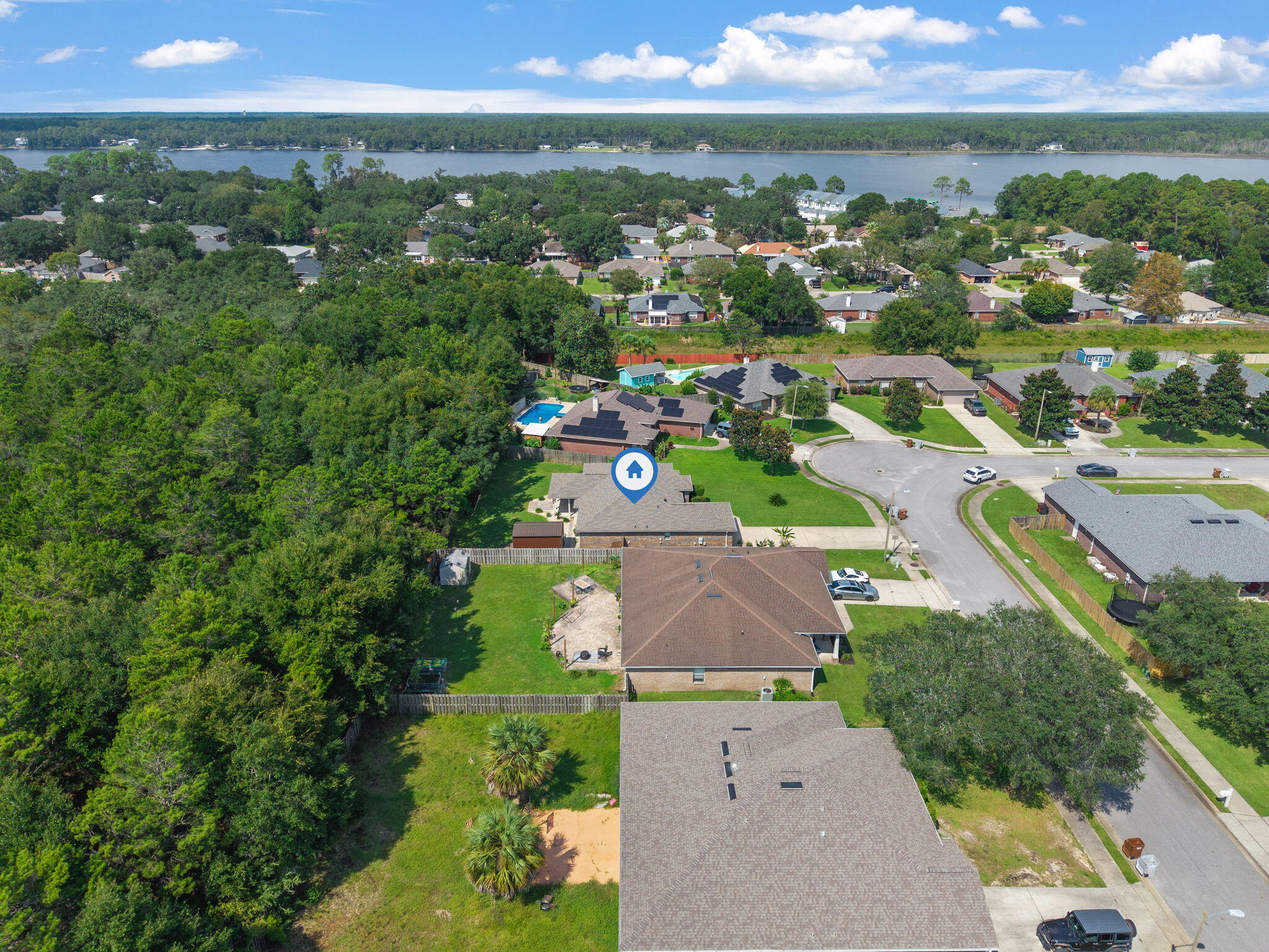HARVELLS CROSSING - Residential