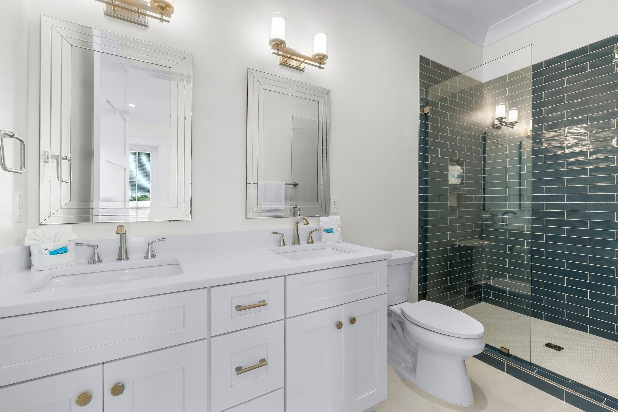 TANG-O-MAR S/D UNREC - Residential