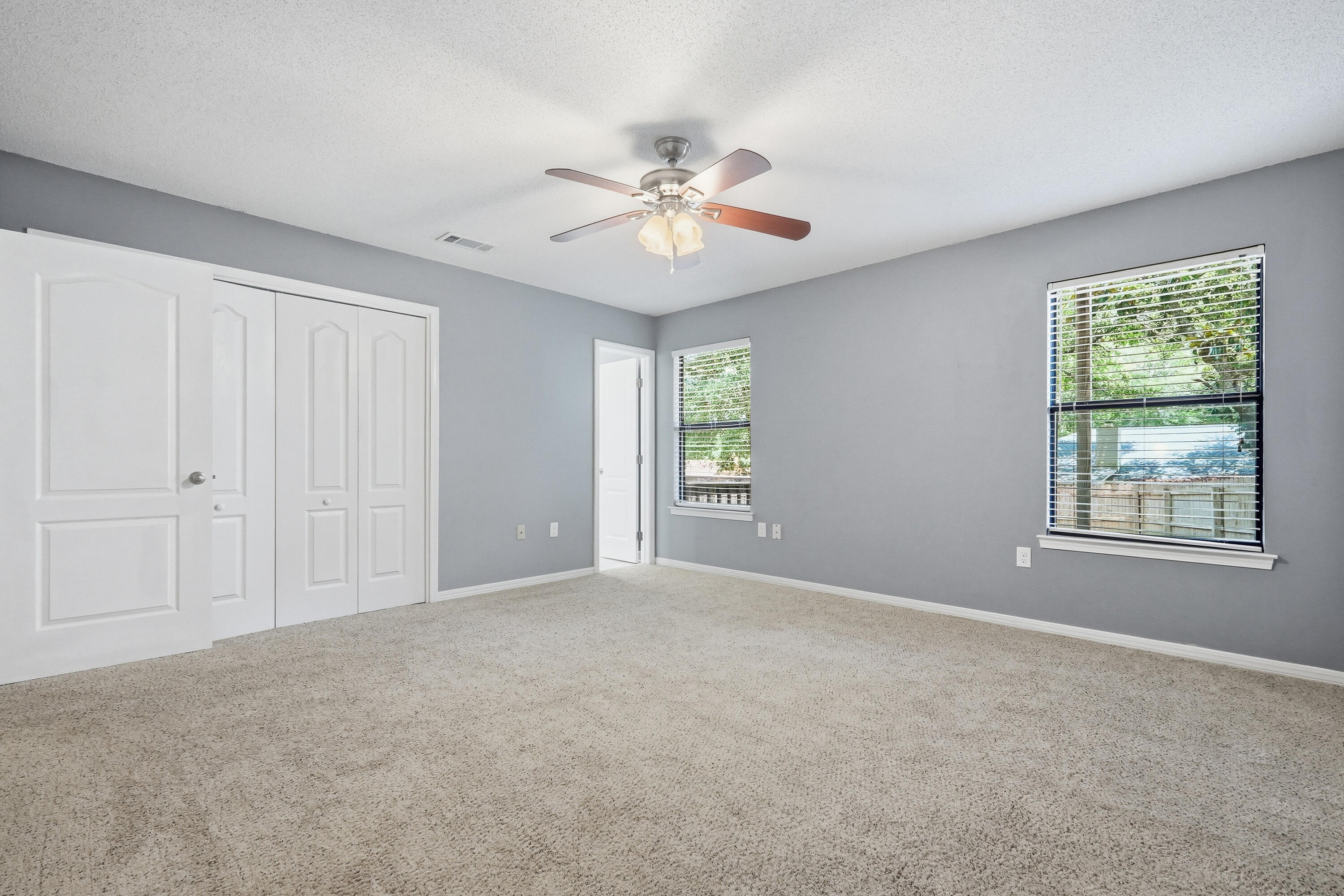 CREEKSIDE 4 - Residential Lease