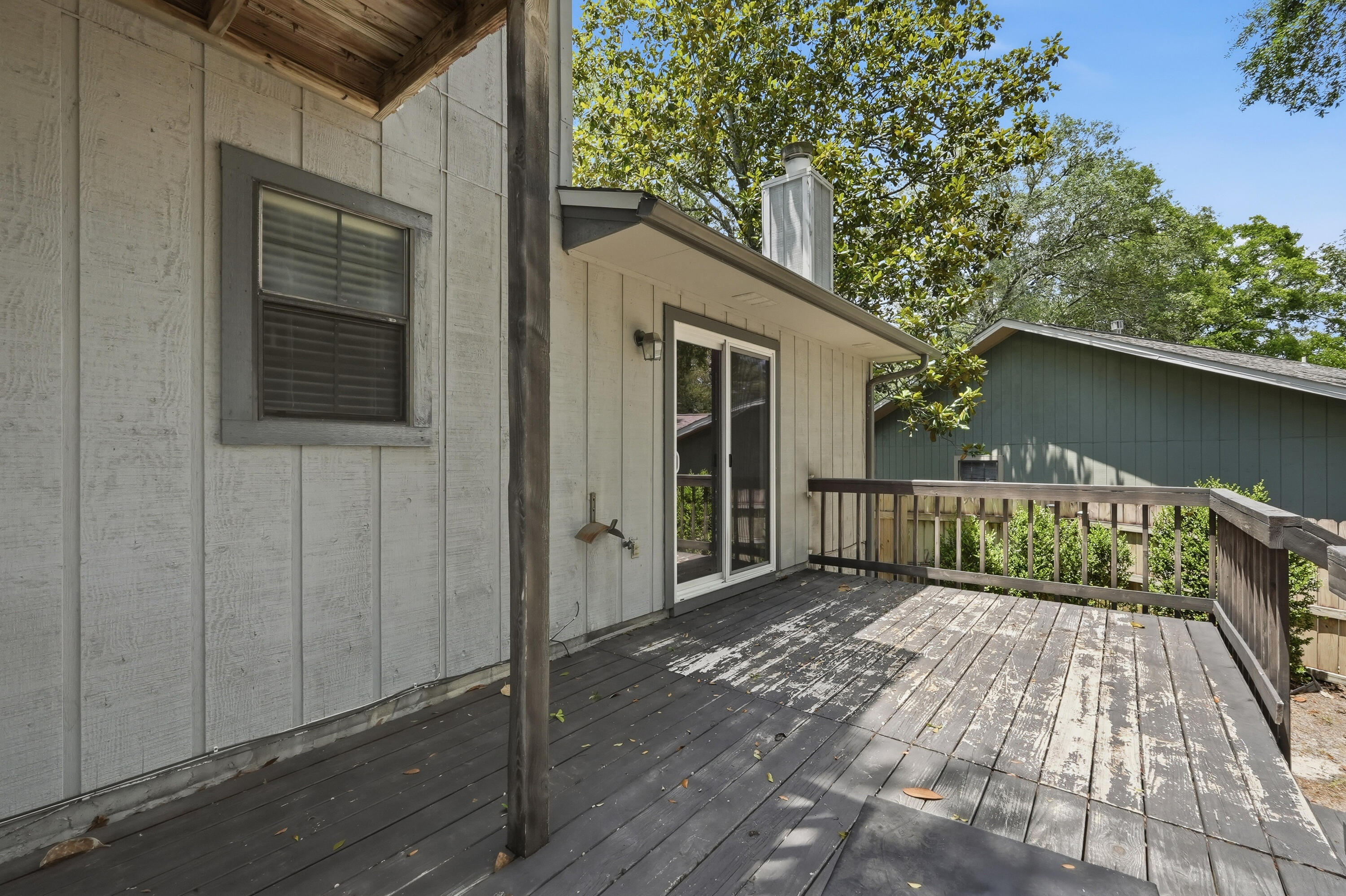 CREEKSIDE 4 - Residential Lease