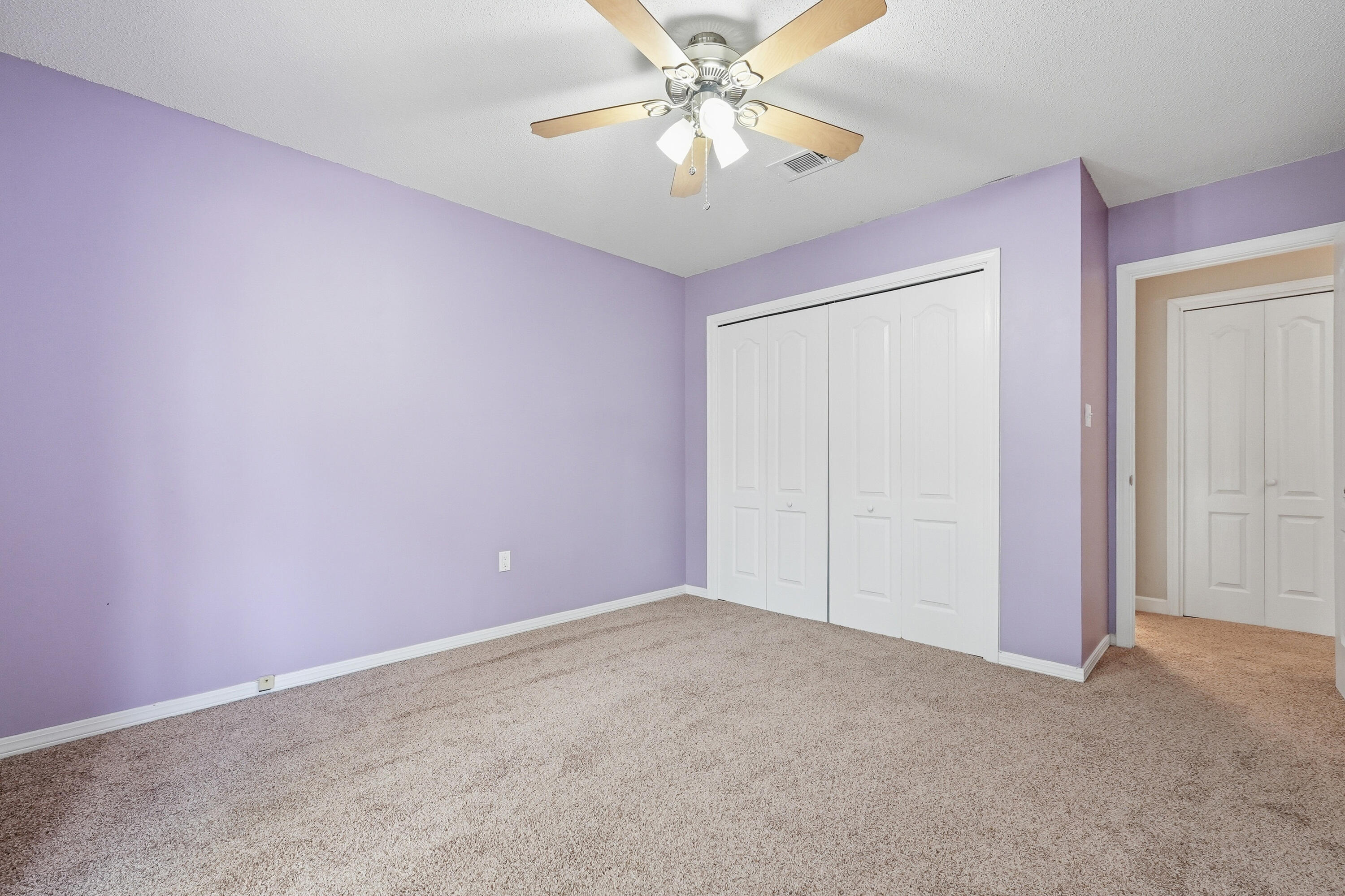 CREEKSIDE 4 - Residential Lease