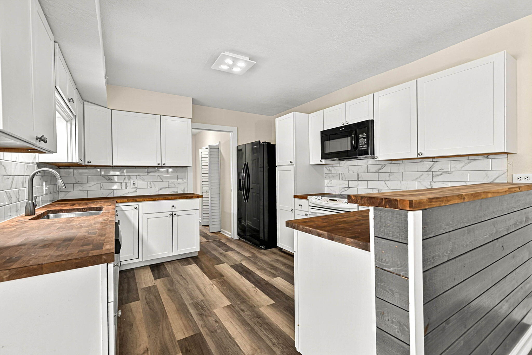 PORT DIXIE PATIO HOMES - Residential
