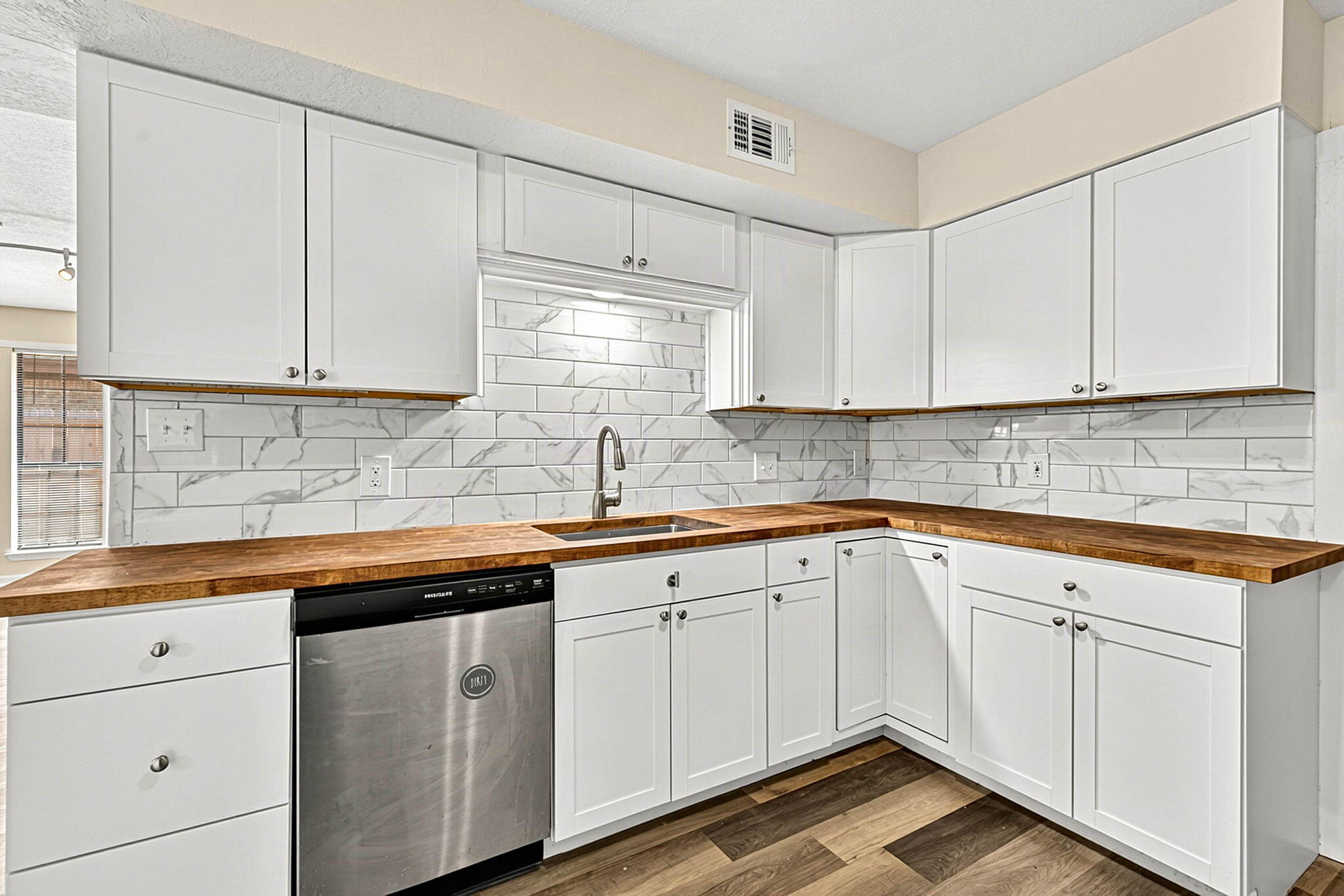 PORT DIXIE PATIO HOMES - Residential