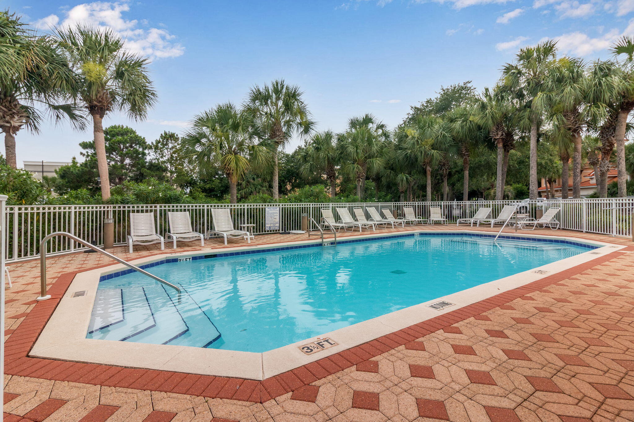 CALUSA BAY S/D - Residential Lease