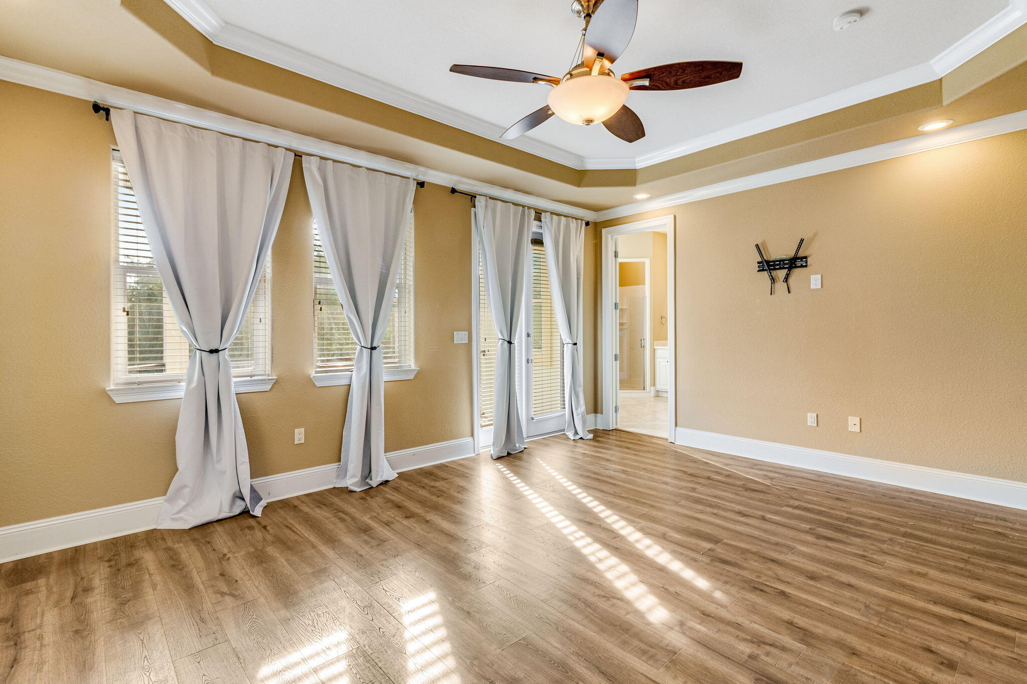 CALUSA BAY S/D - Residential Lease