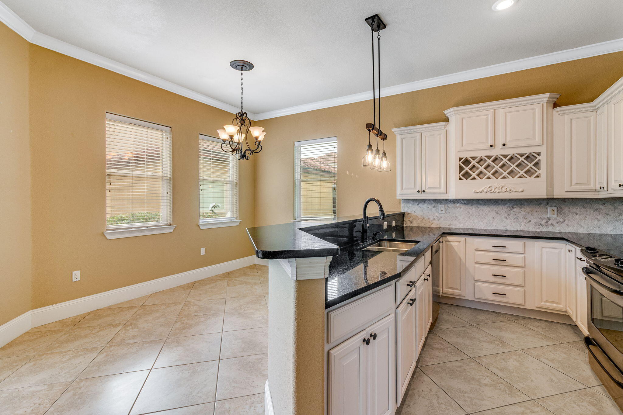 CALUSA BAY S/D - Residential Lease