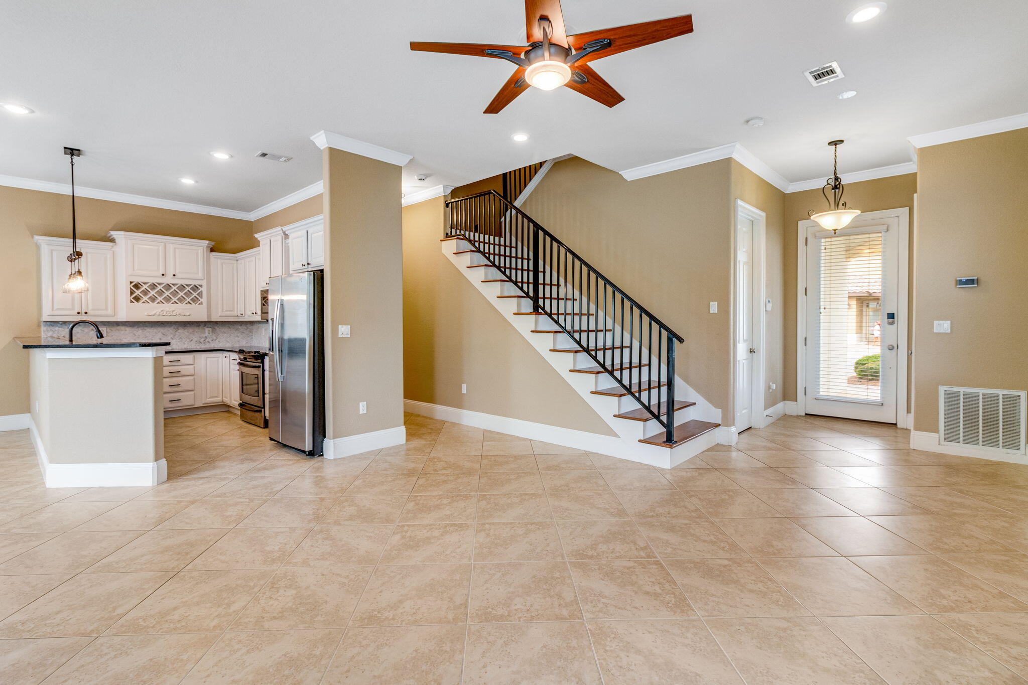 CALUSA BAY S/D - Residential Lease