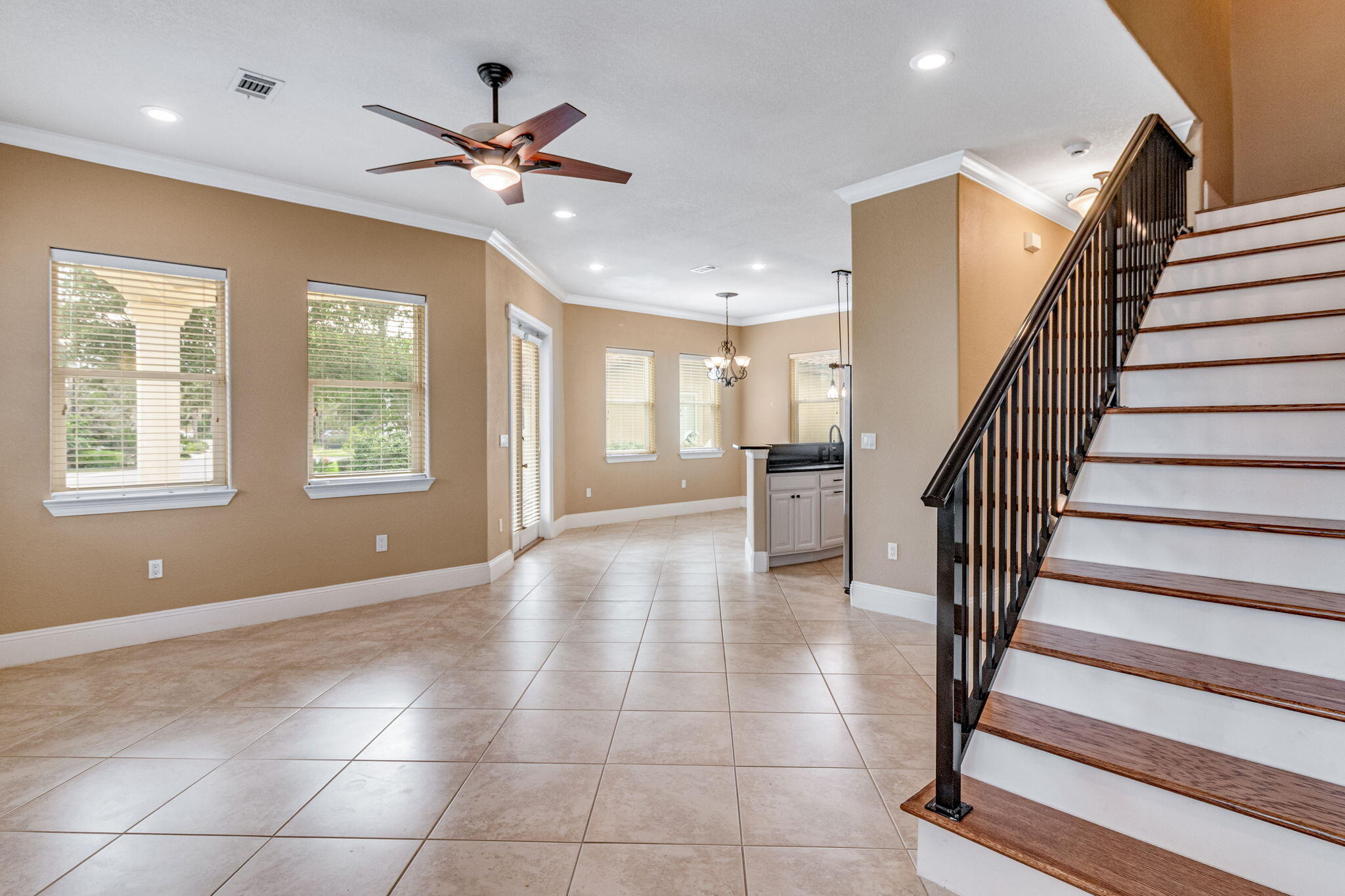 CALUSA BAY S/D - Residential Lease