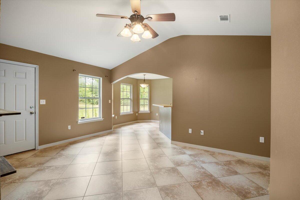 NORTH SUPERGROUP - Residential Lease
