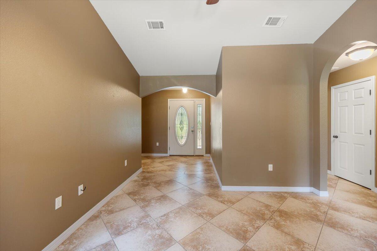 NORTH SUPERGROUP - Residential Lease