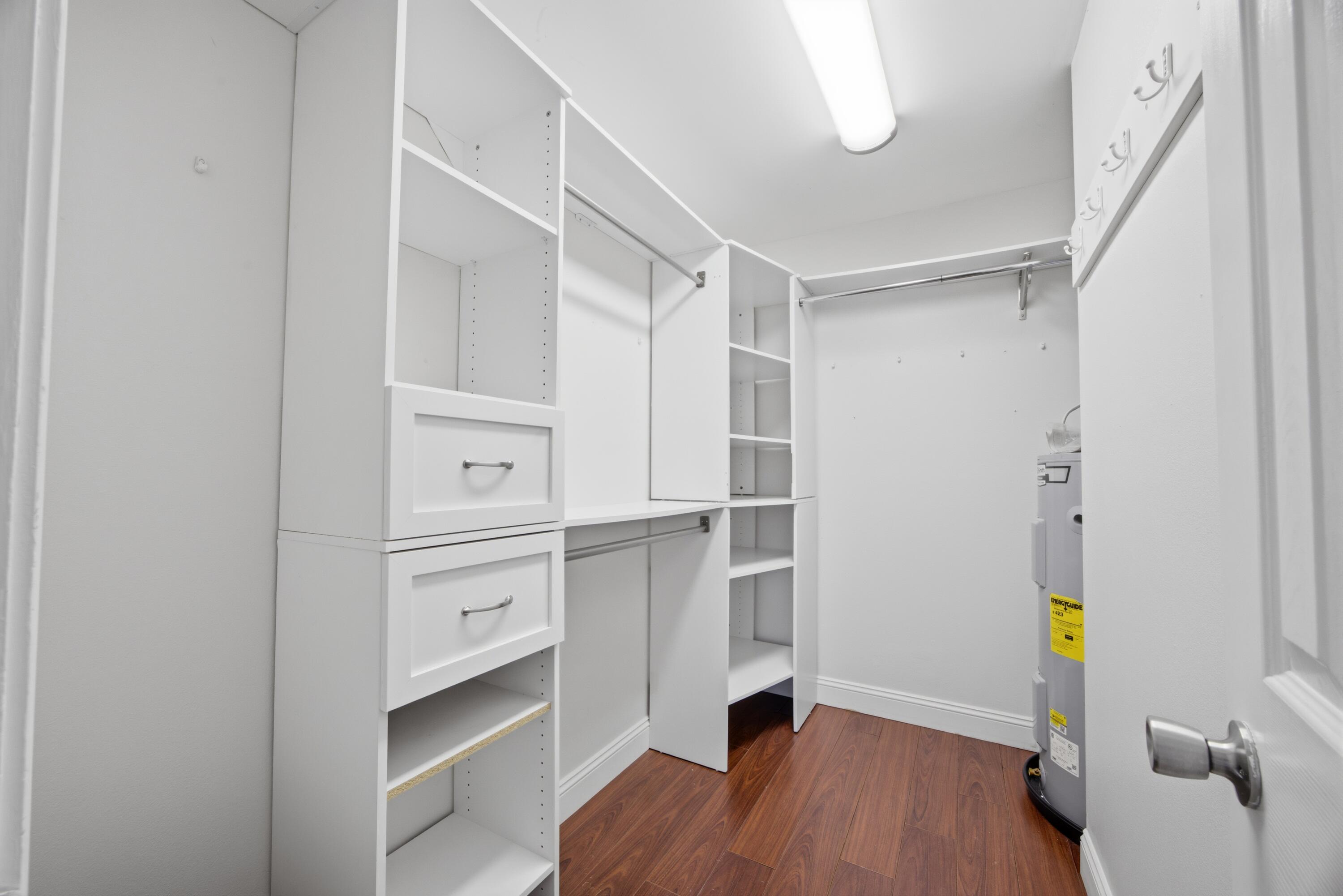 SEABREEZE 6TH ADDN - Residential