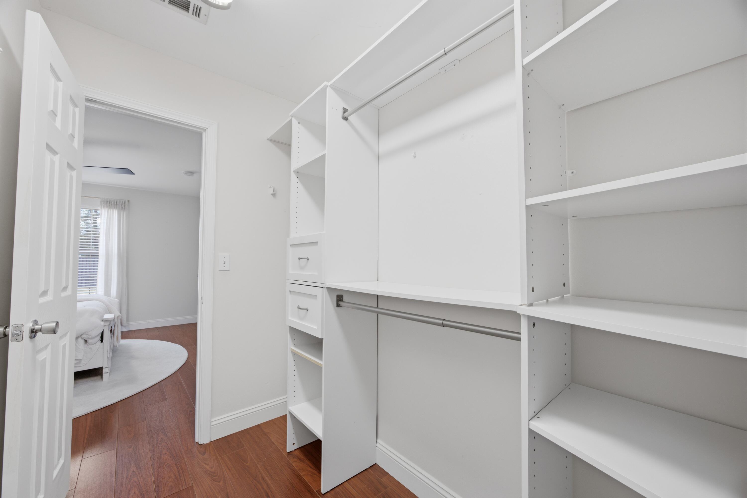 SEABREEZE 6TH ADDN - Residential