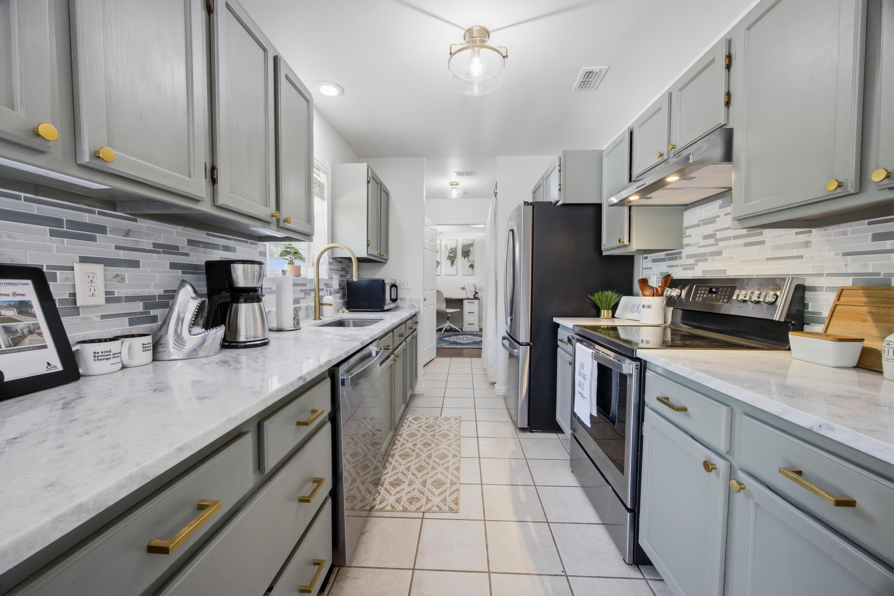 SEABREEZE 6TH ADDN - Residential