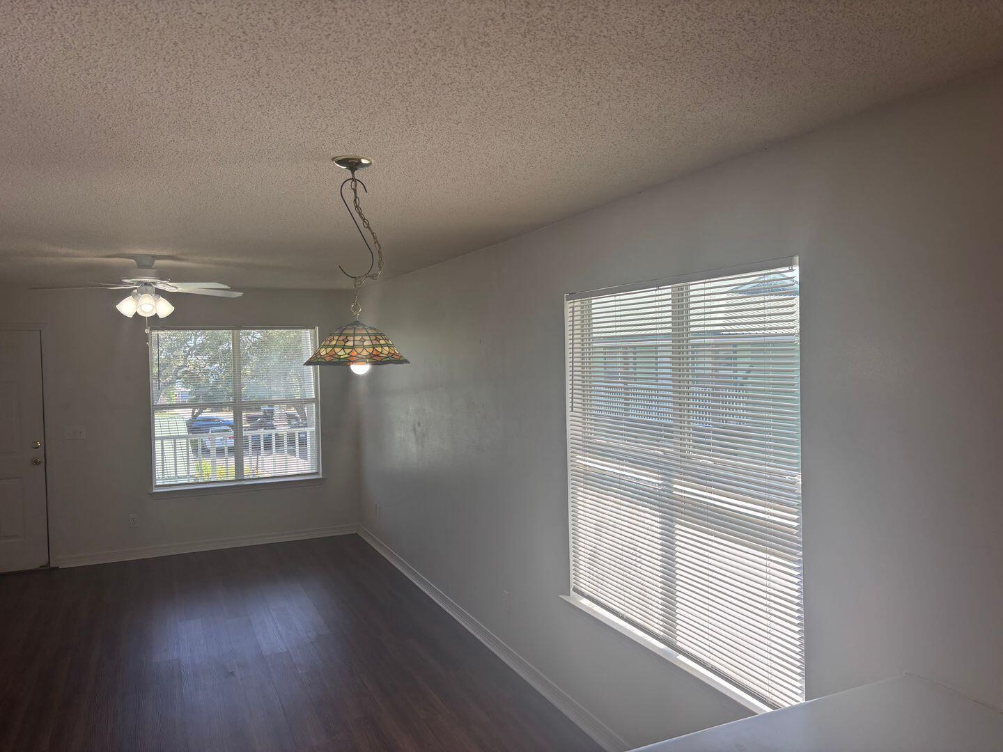 FLOROSA DEL MAR - Residential Lease