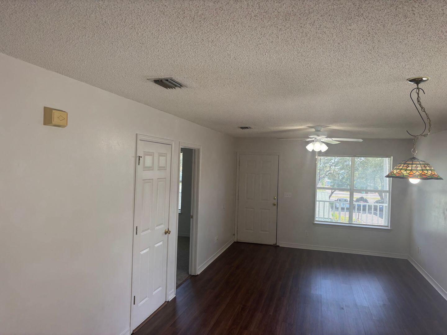 FLOROSA DEL MAR - Residential Lease