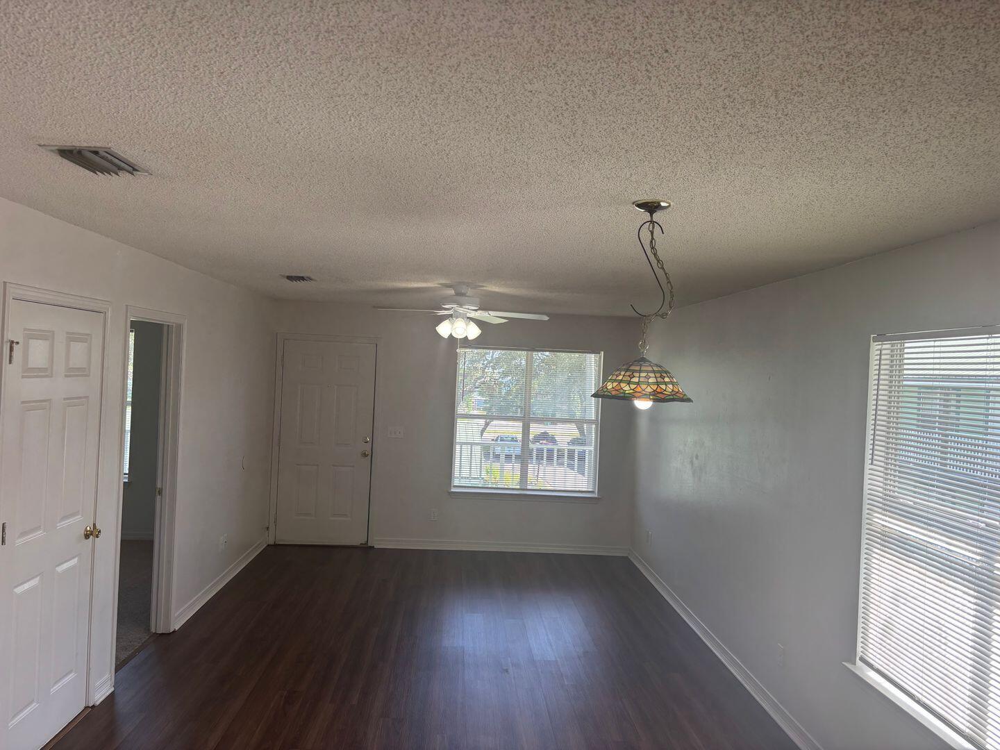 FLOROSA DEL MAR - Residential Lease