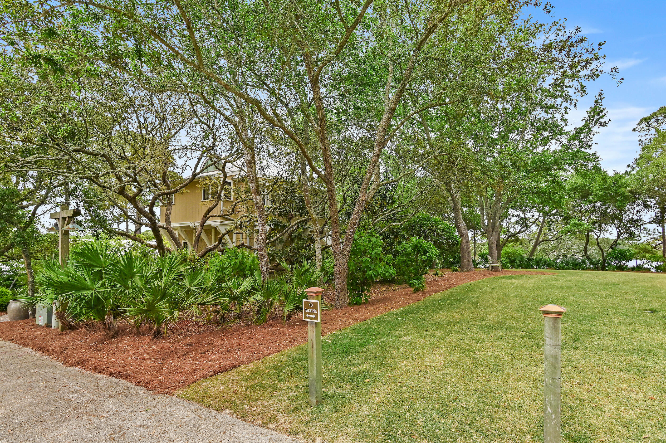 DRAPER LAKE COASTAL VILLAGE - Residential