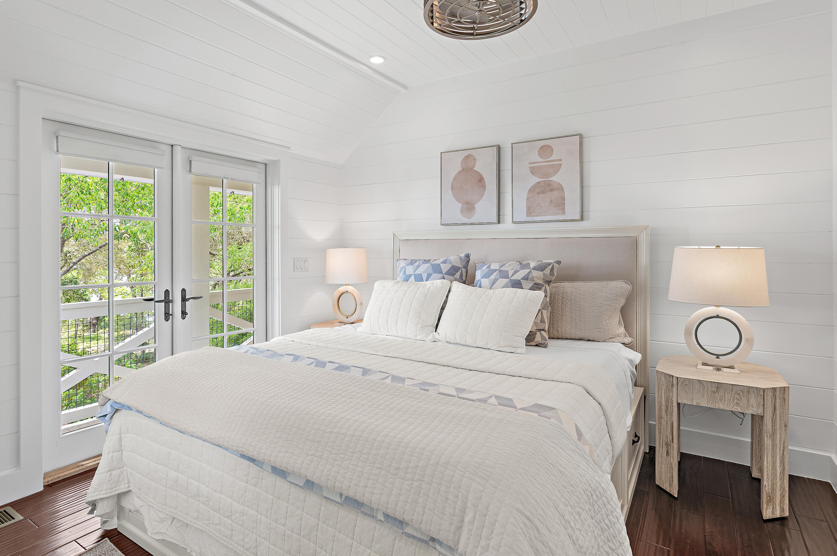 DRAPER LAKE COASTAL VILLAGE - Residential