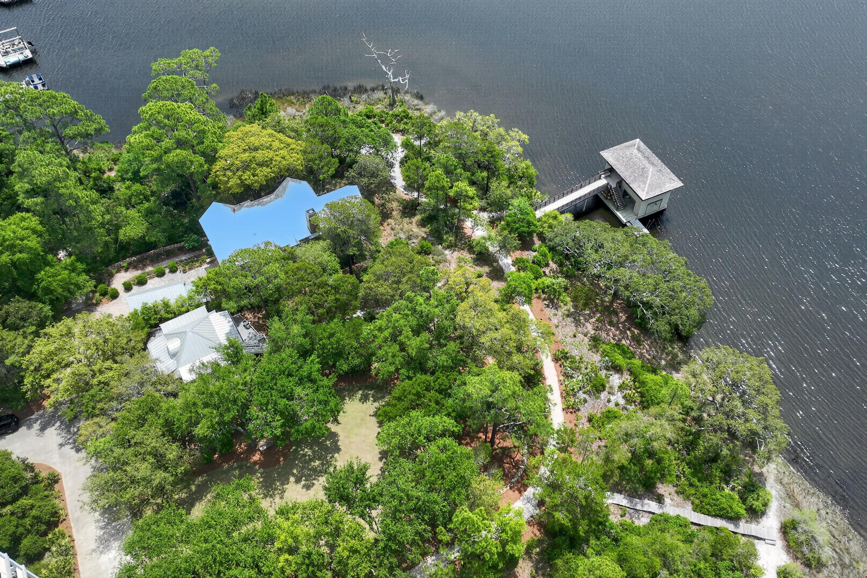 DRAPER LAKE COASTAL VILLAGE - Residential