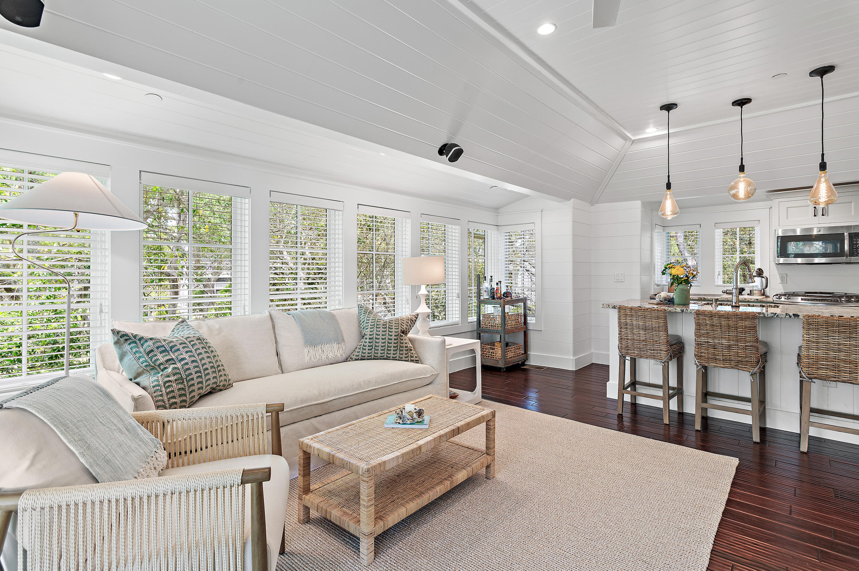 DRAPER LAKE COASTAL VILLAGE - Residential