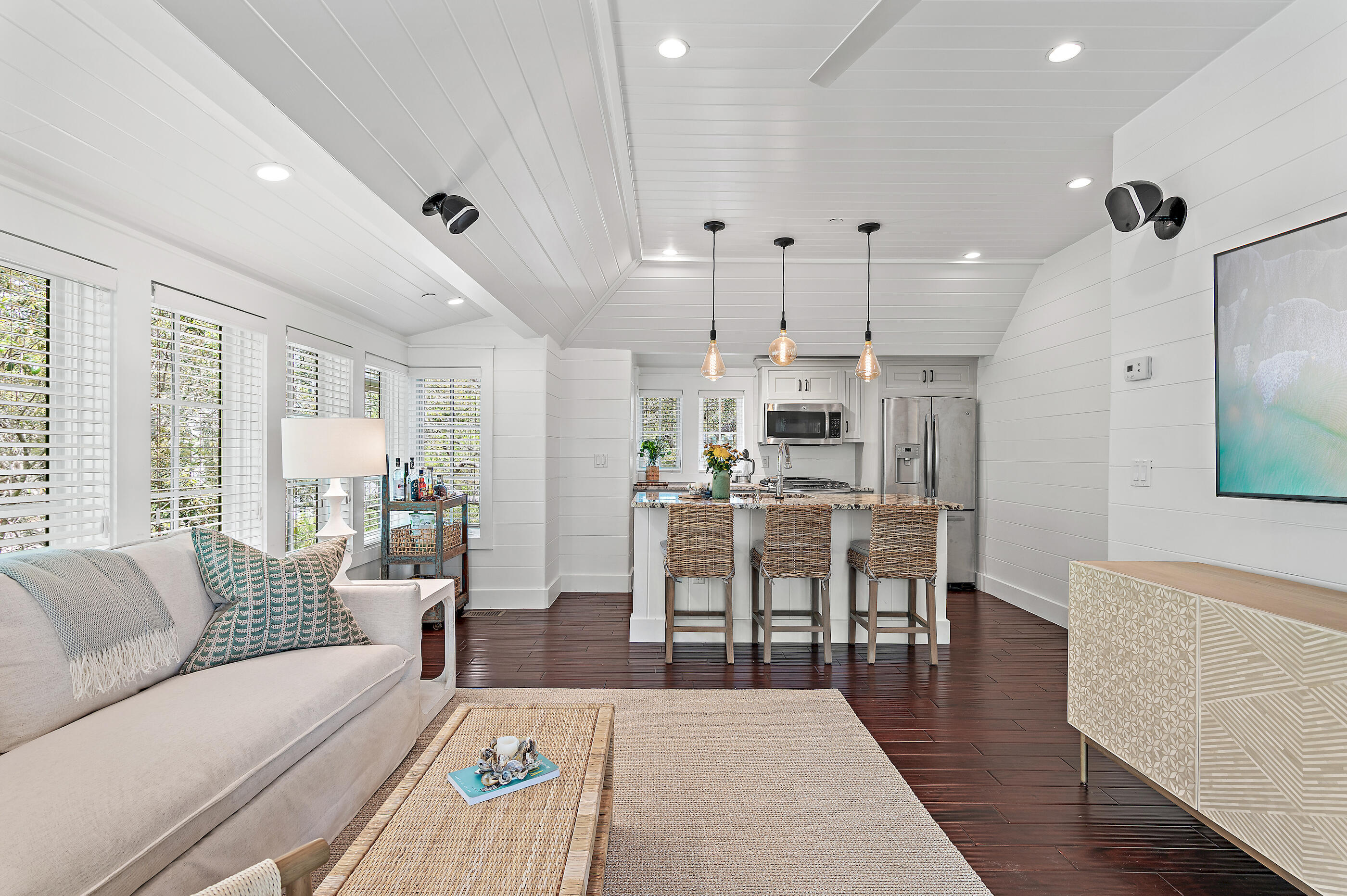 DRAPER LAKE COASTAL VILLAGE - Residential