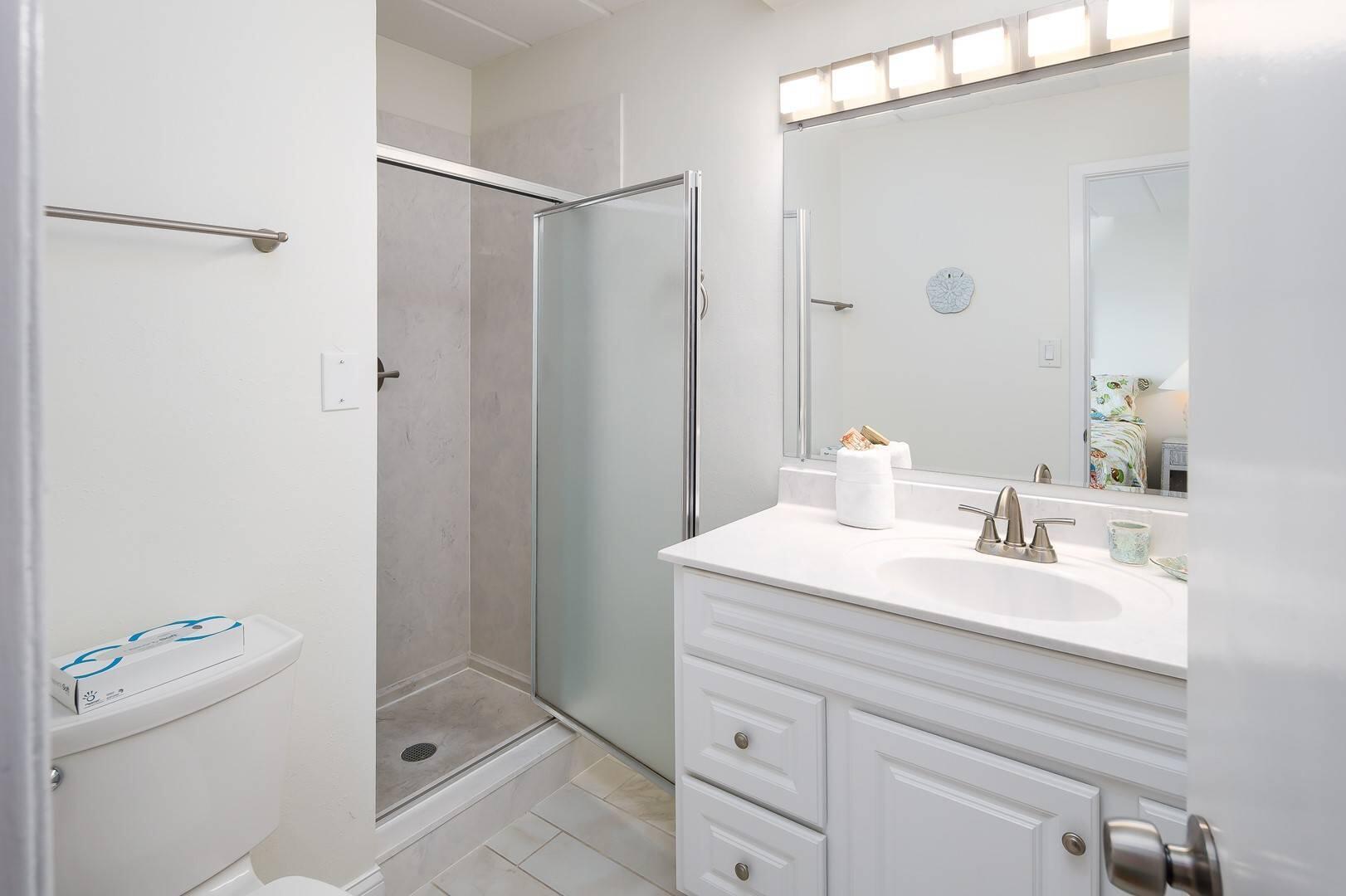 SEASPRAY CONDO - Residential