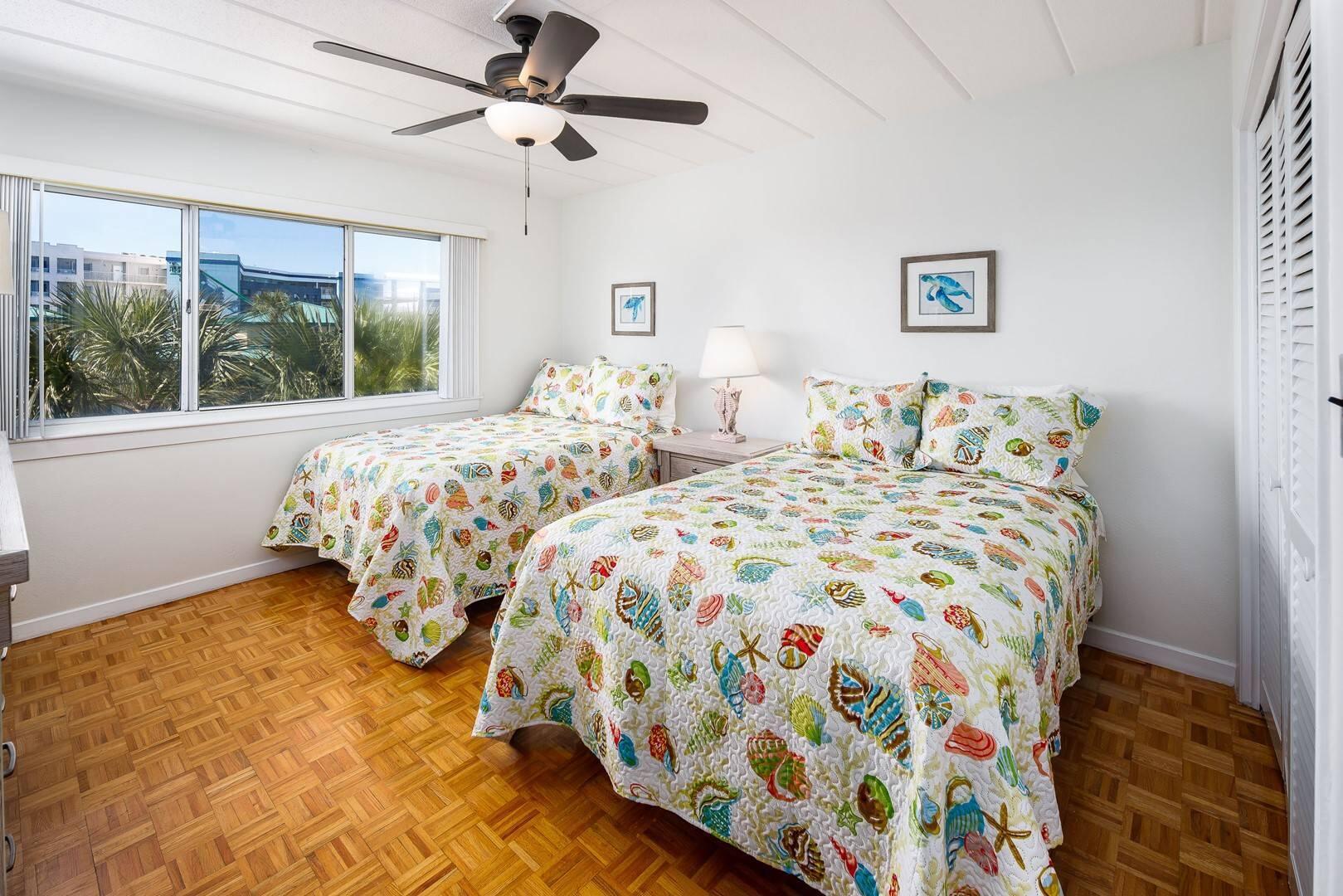 SEASPRAY CONDO - Residential