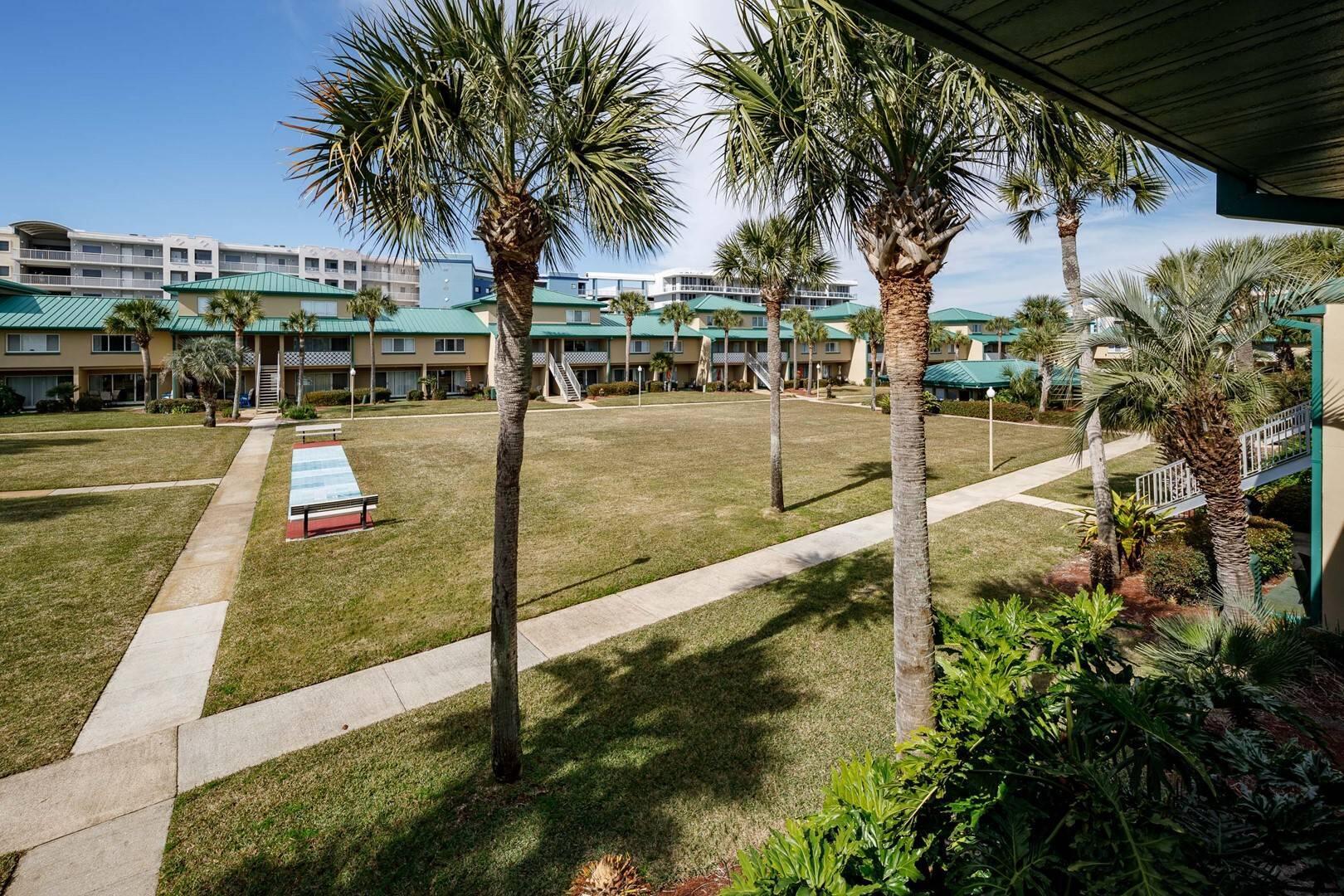 SEASPRAY CONDO - Residential