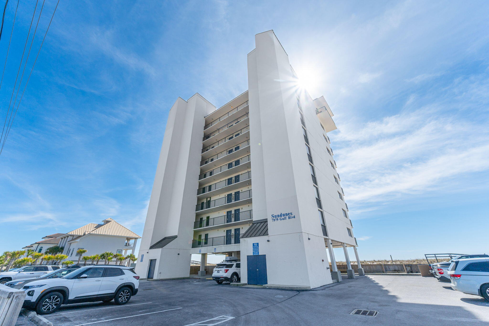 SUNDUNES CONDO - Residential