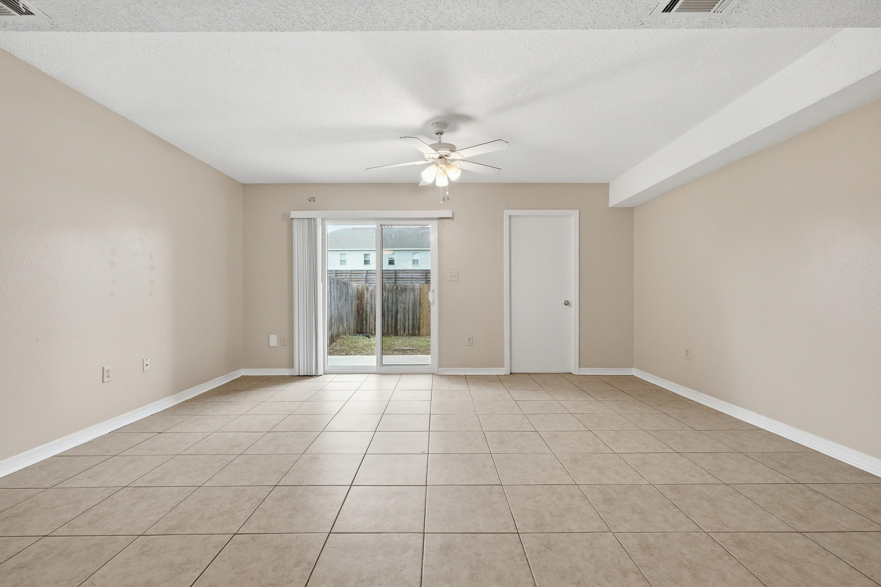 FOREST OAKS PH 1 - Residential Lease