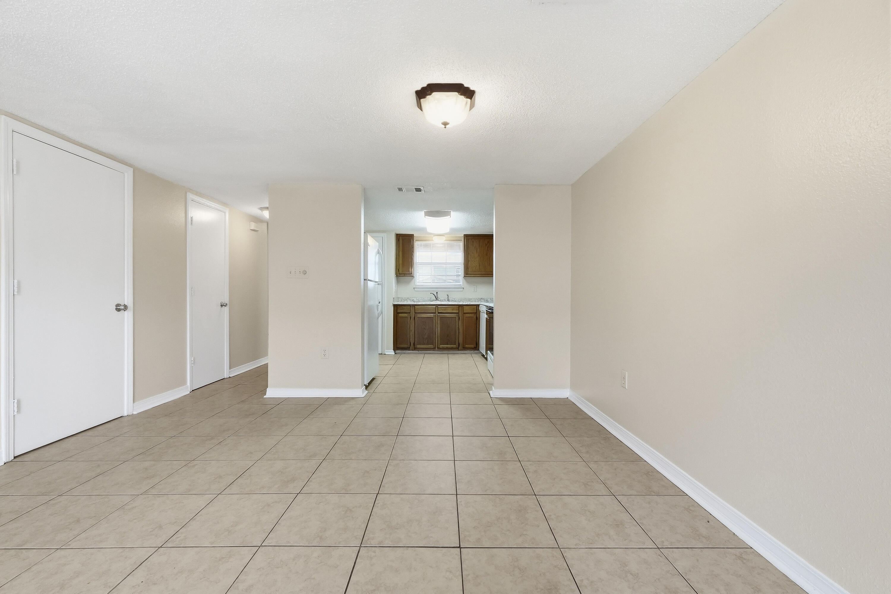 FOREST OAKS PH 1 - Residential Lease