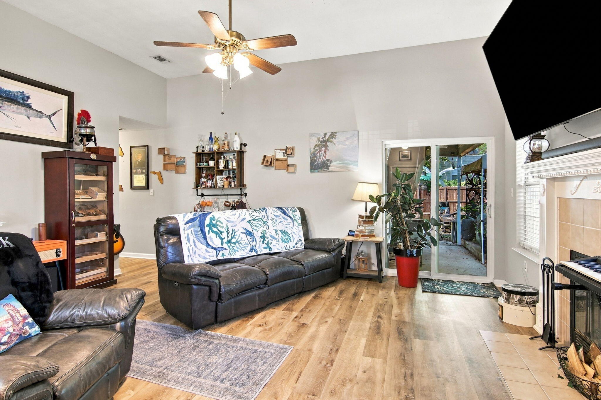 WHITNEY PINES - Residential
