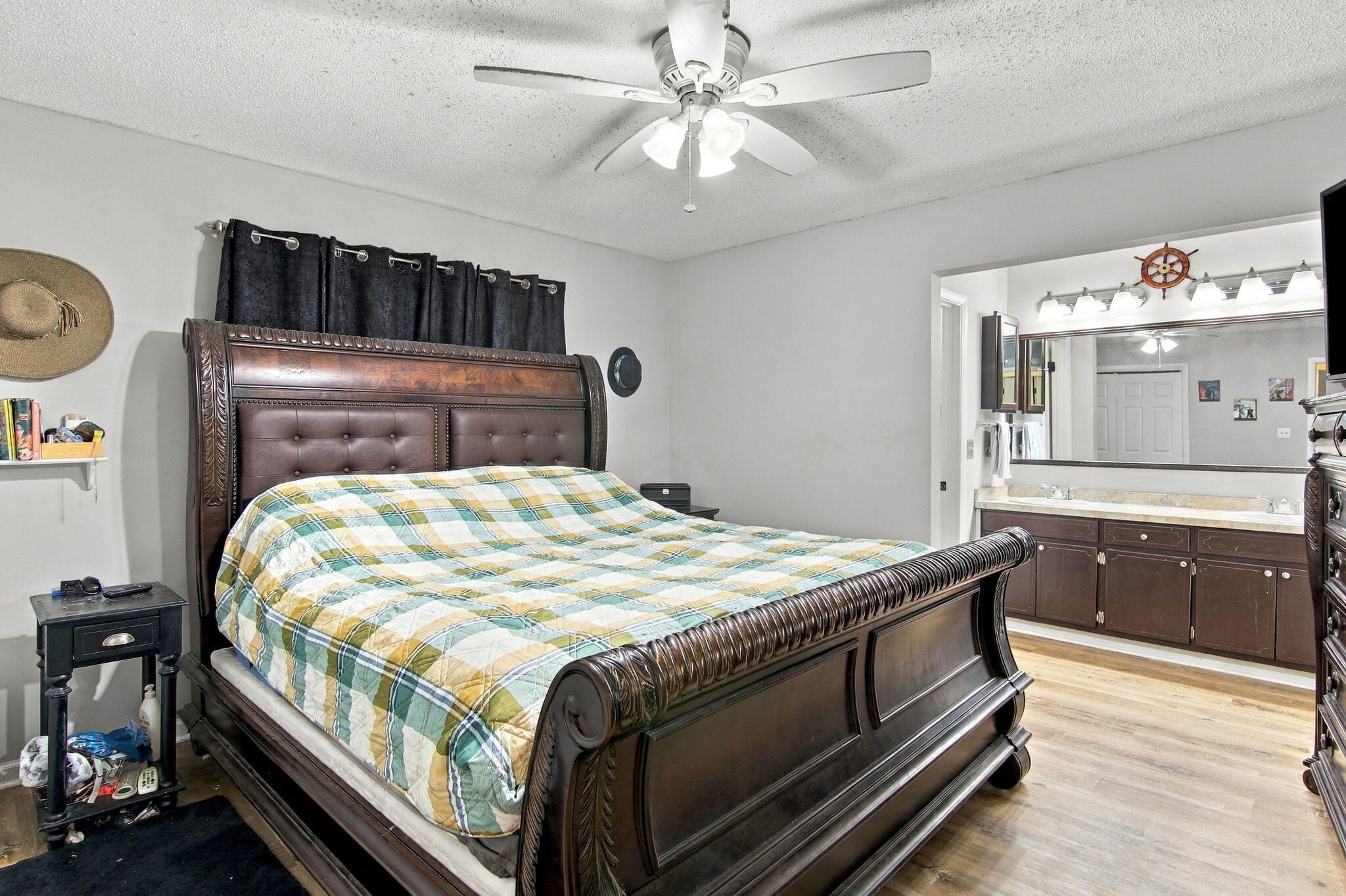 WHITNEY PINES - Residential