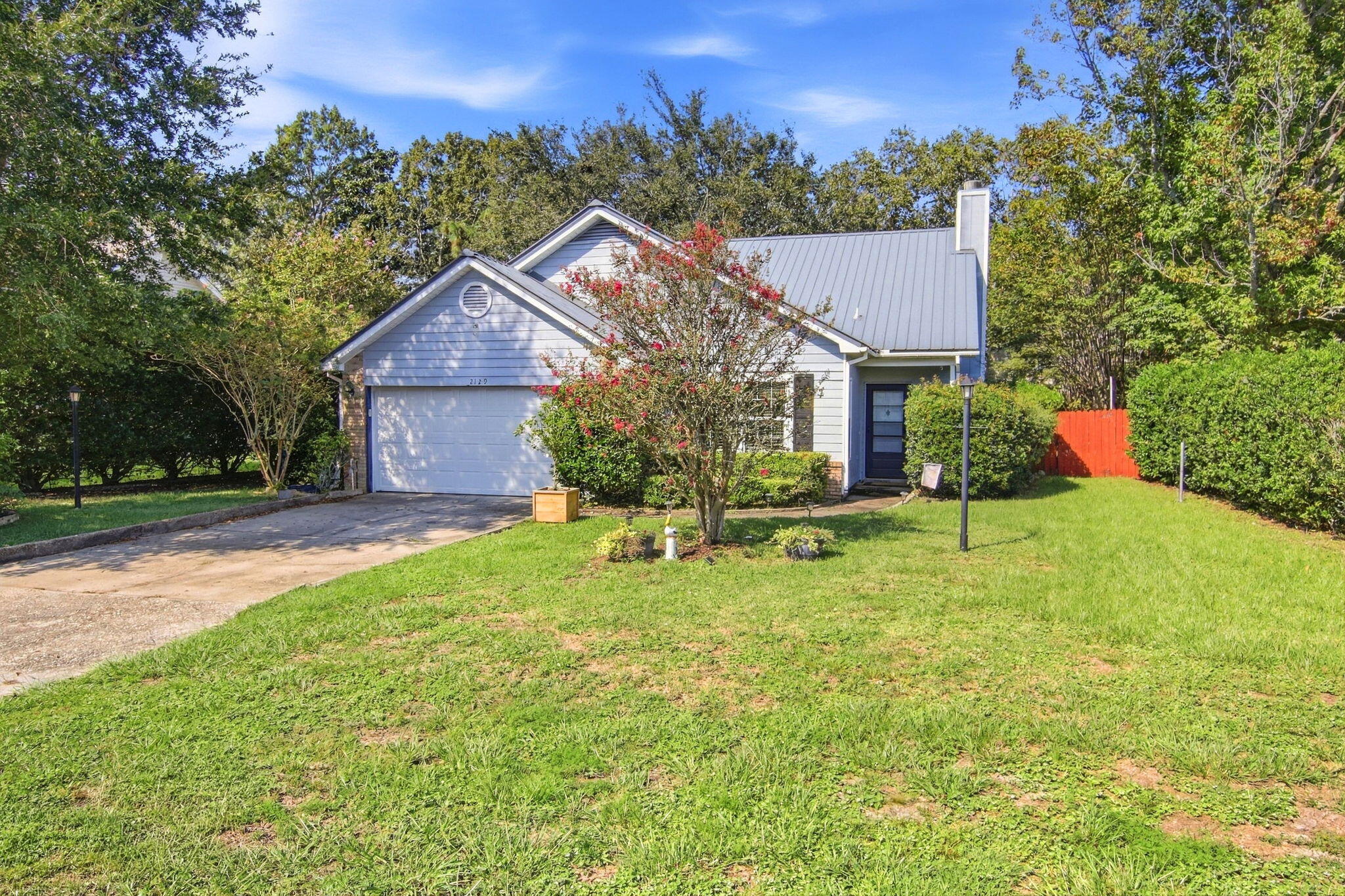 WHITNEY PINES - Residential