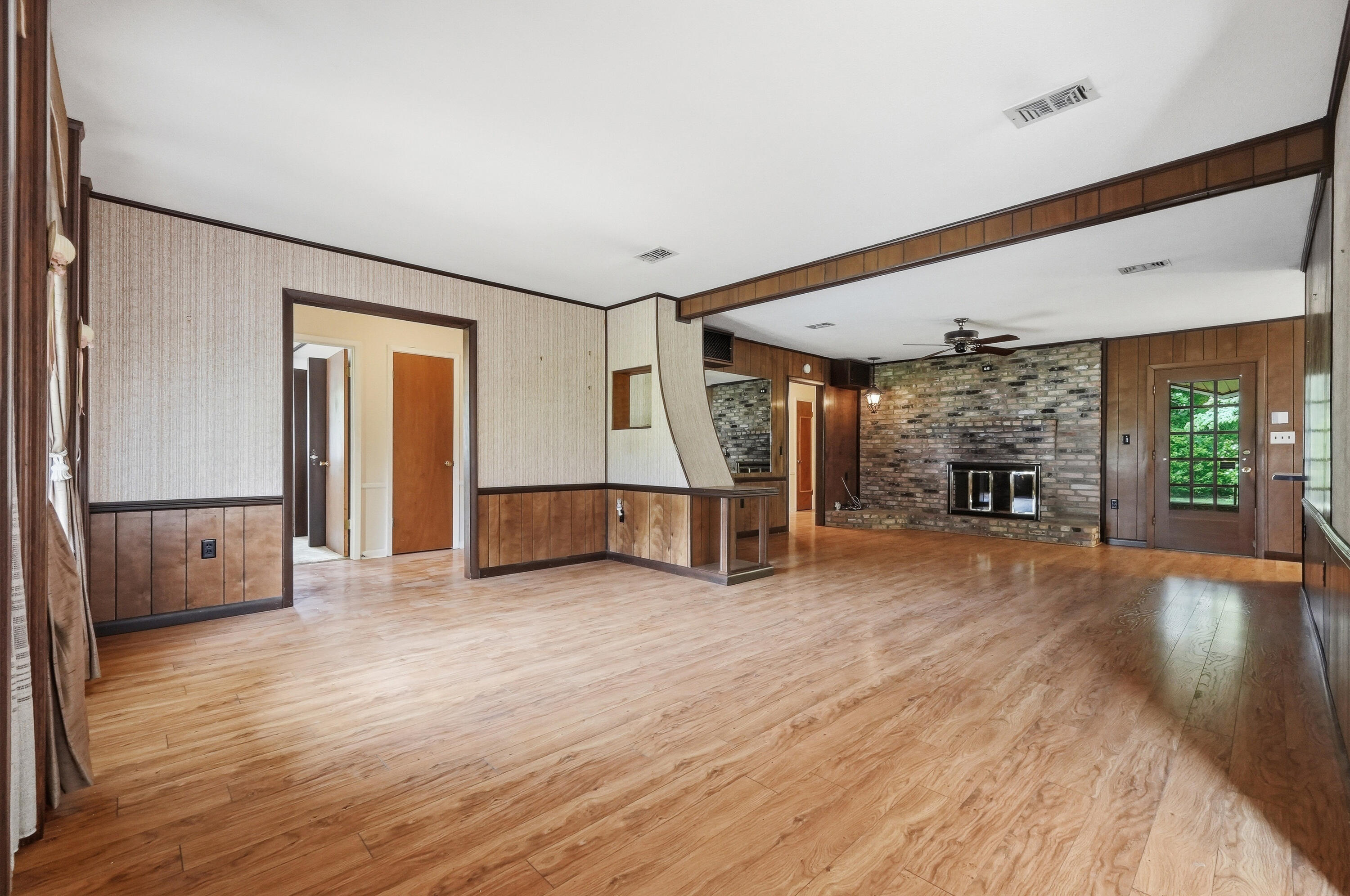 BAYOU POQUITO - Residential