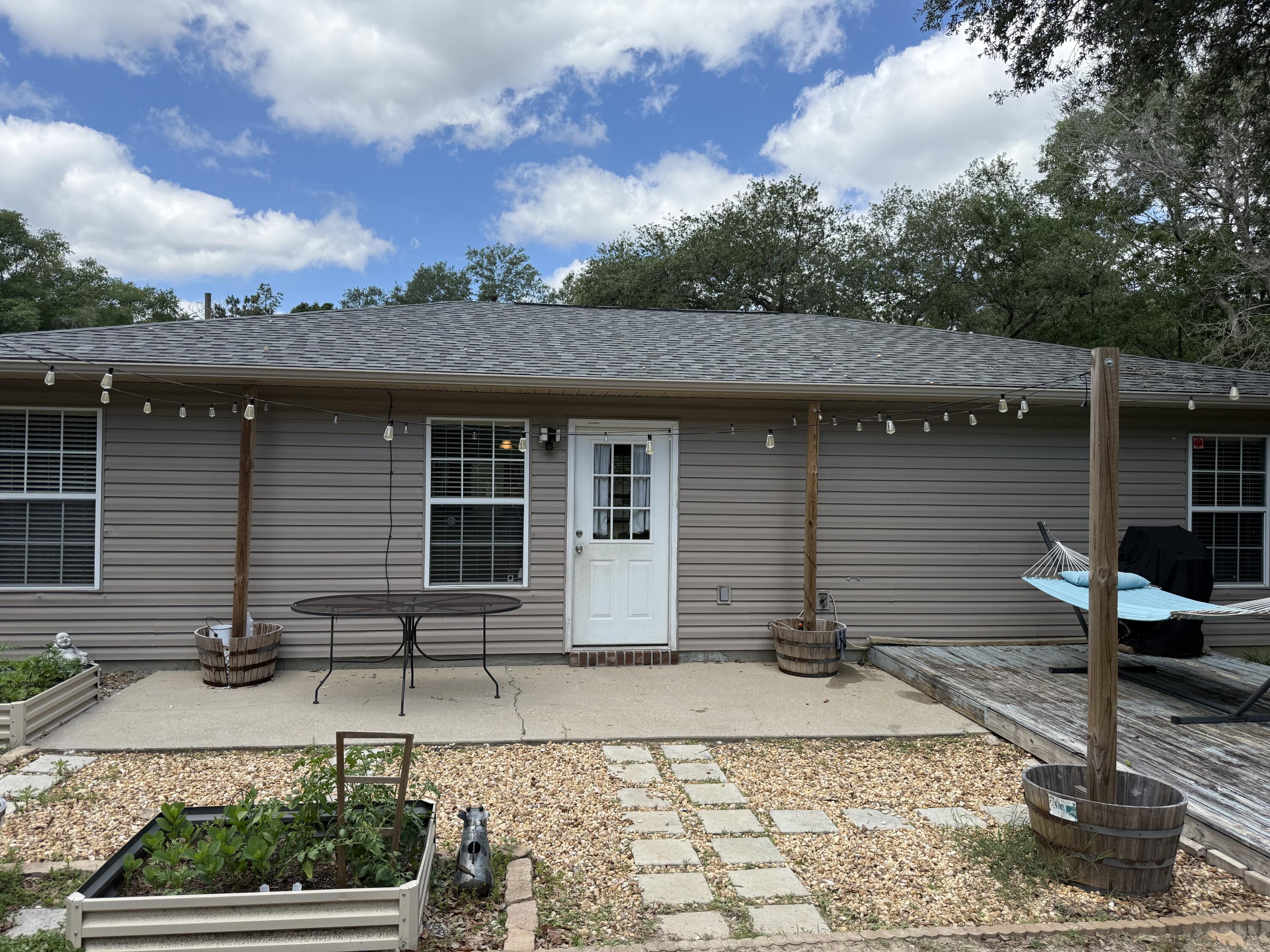 COUNTRY CLUB ESTATES - Residential