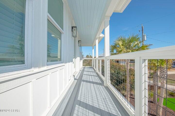 HOLLYWOOD BEACH - Residential