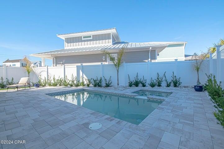 HOLLYWOOD BEACH - Residential